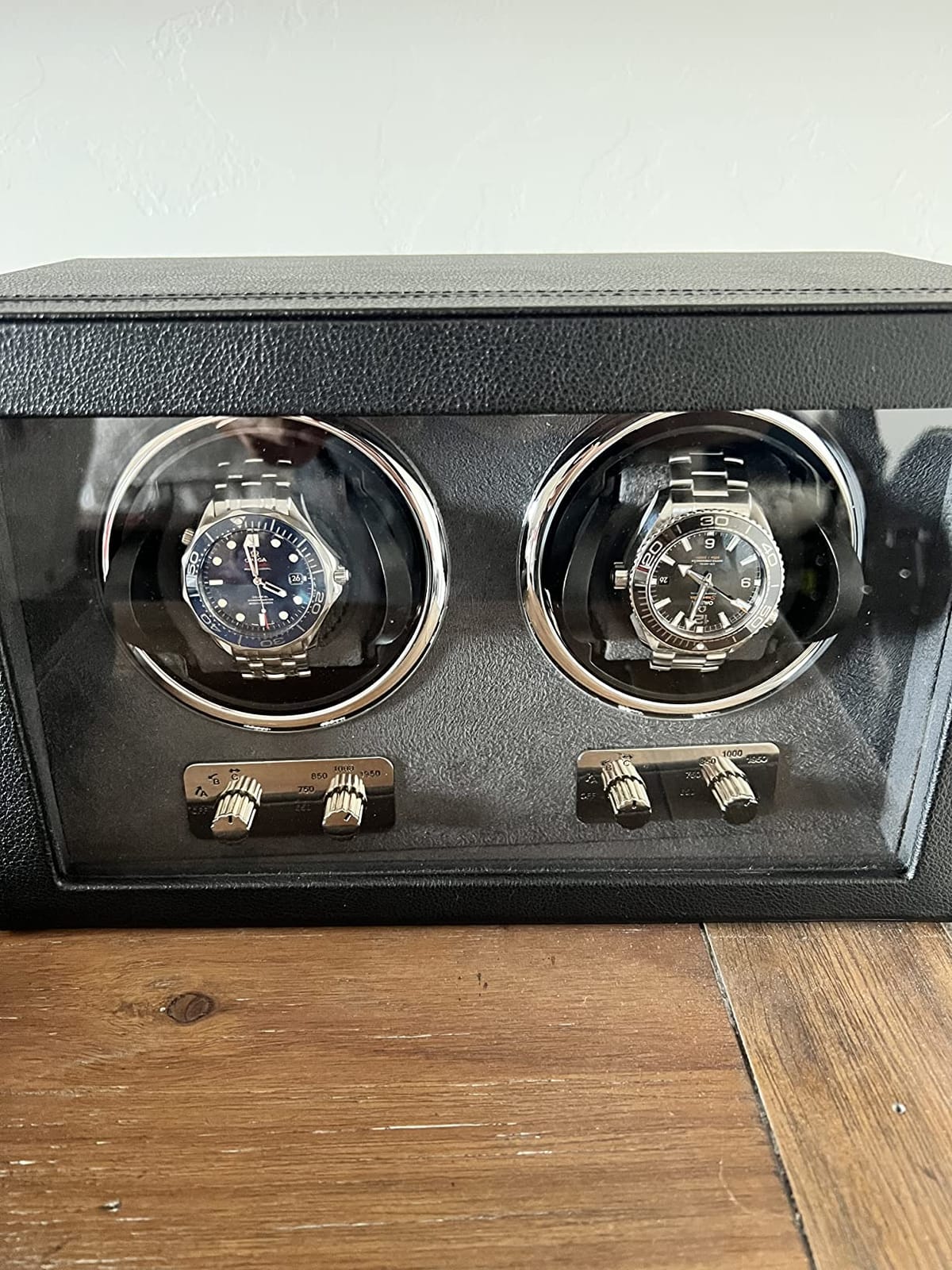 ROTHWELL Double Watch Winder for Automatic Watches with Quiet Motor with Multiple Speeds and Rotation Settings (Black/Grey) customer photo 2