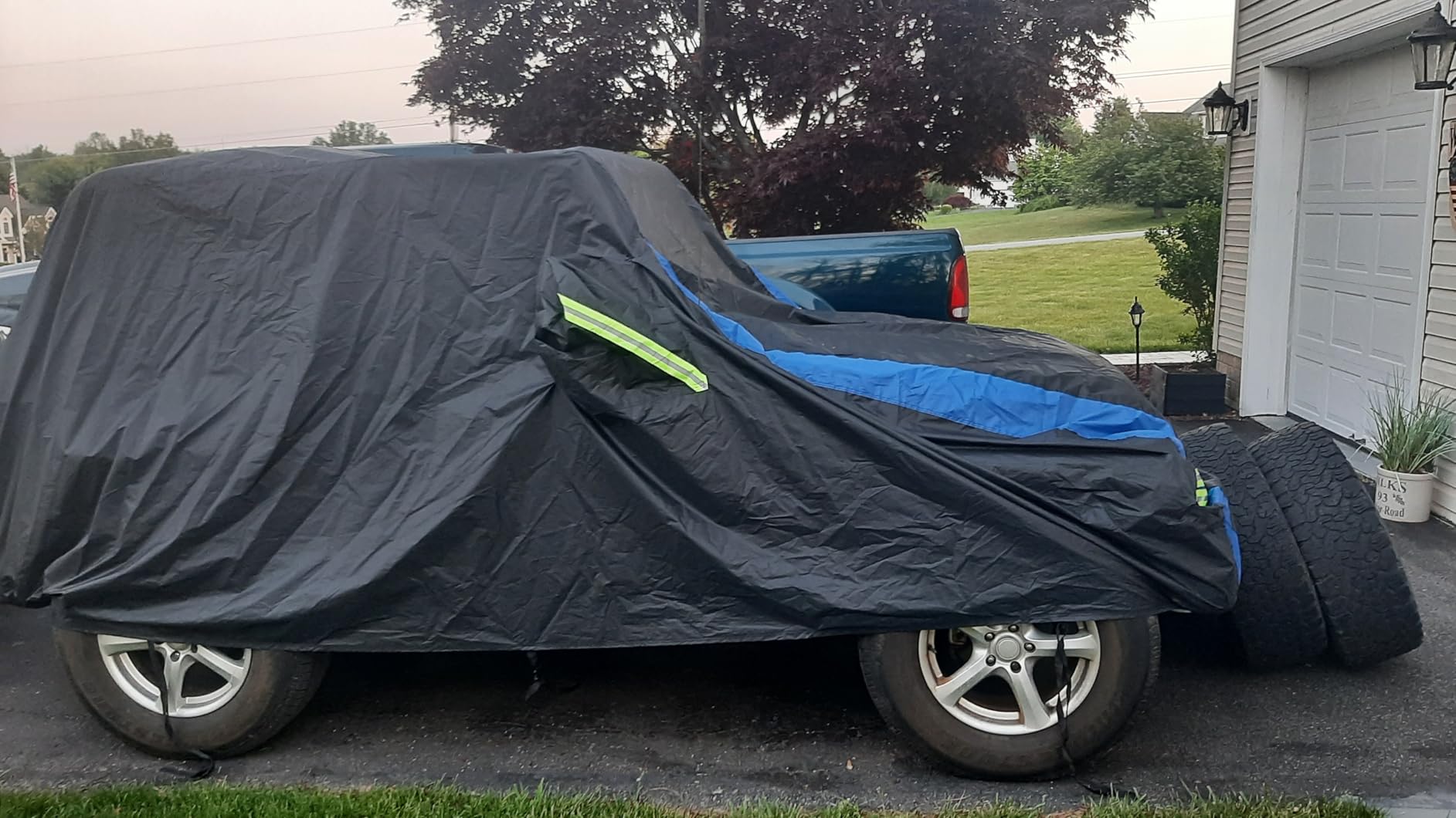 Avecrew Car Cover Waterproof All Weather for Automobiles, Outdoor Heavy Duty Full Exterior Covers for Sedan(194