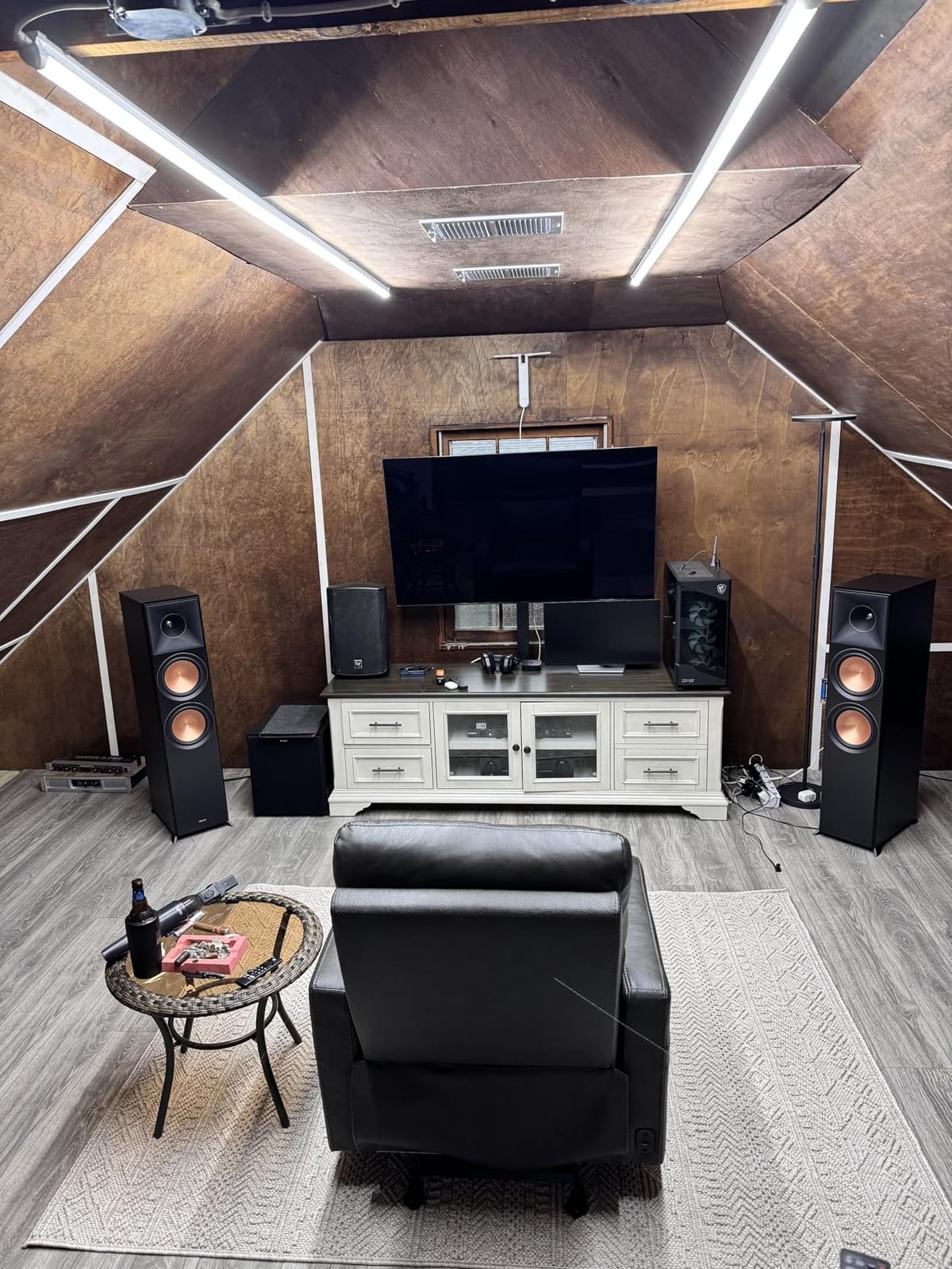 Klipsch Reference Premiere RP-8000F II Walnut Floorstanding Speaker | Dual 8 inch Cerametallic woofers with Tractrix horn and vented tweeter for home theater, hi-fi and Dolby Atmos customer photo 2
