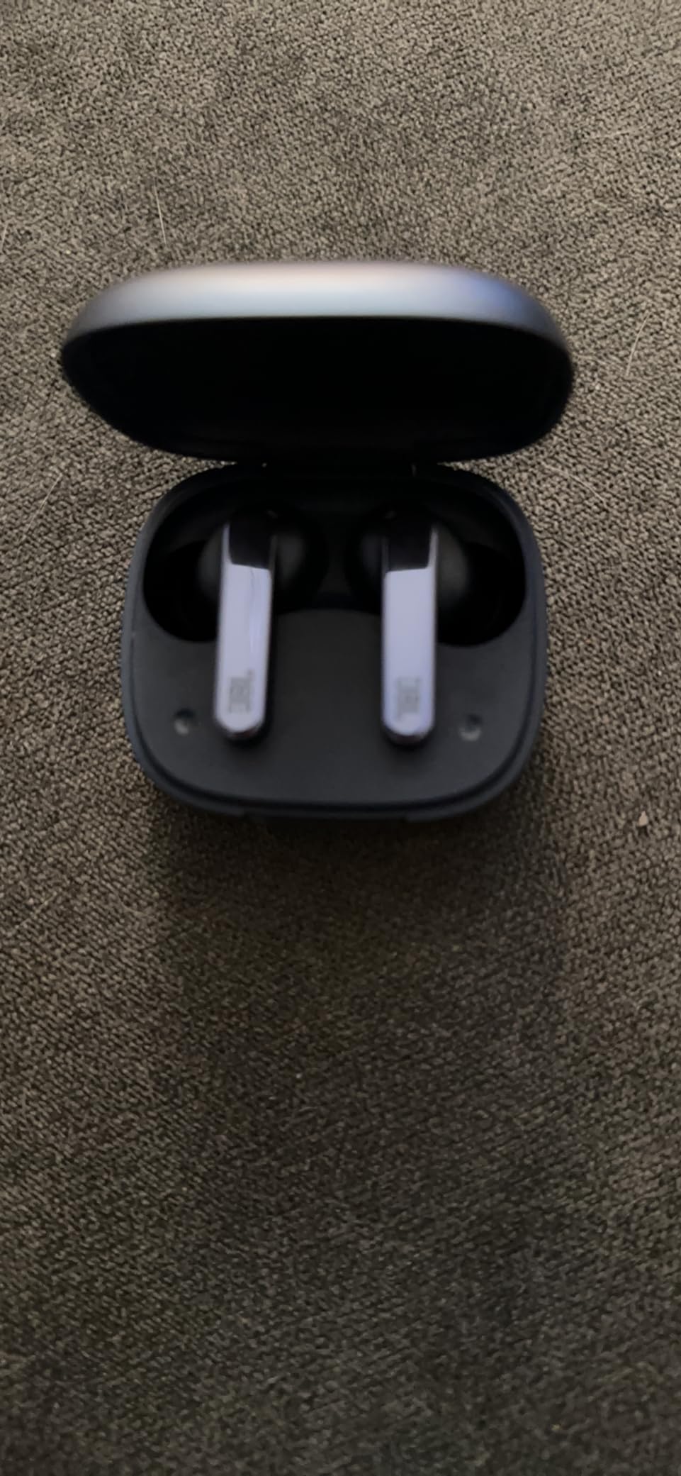 JBL Live Pro 2 TWS - Noise Cancelling Earbuds - Black | JBL Signature Sound, True Adaptive Noise Cancelling with Smart Ambient, 40 hours of playback with wireless charging customer photo 2