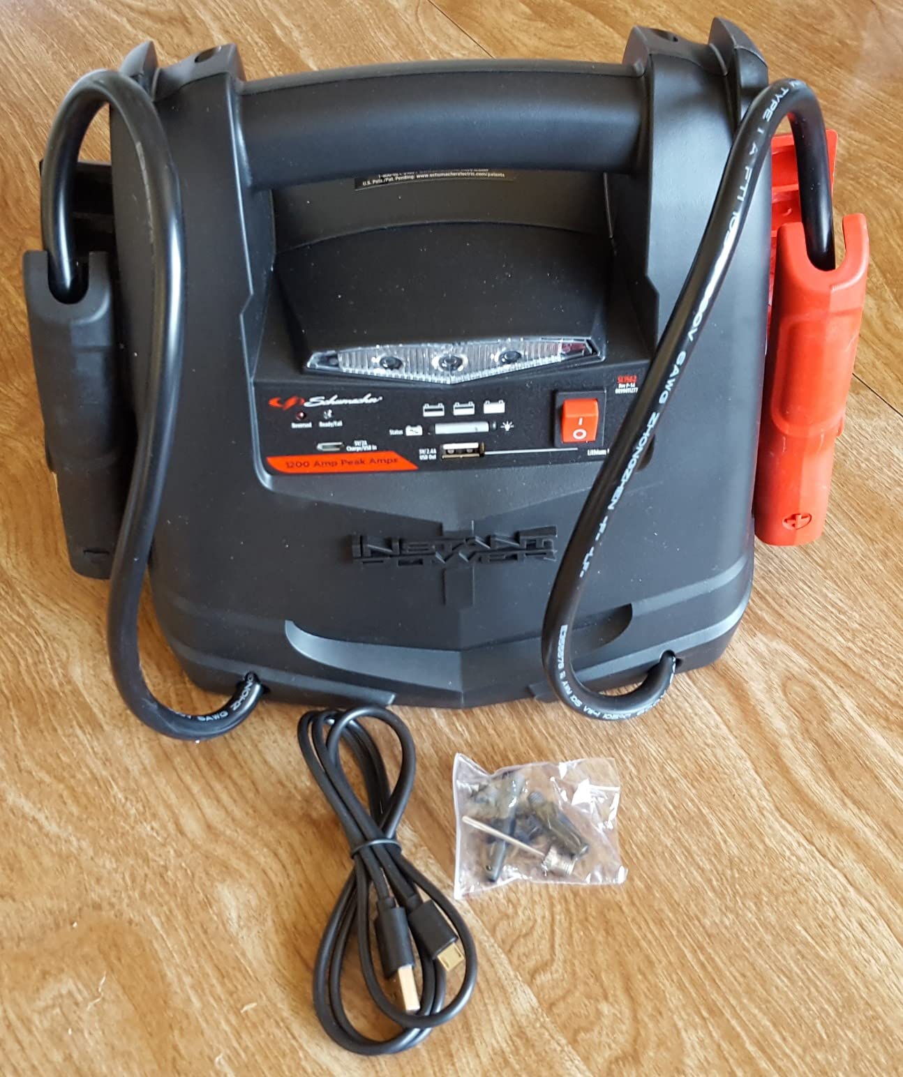 Schumacher Electric 1200A Lithium Car Battery Jump Starter and Power Station, 4-in-1 Solution, 150-PSI Air Compressor, 2.4A USB Charging, for 12V Power Sport, Automotive, and Marine Batteries, SL1562 customer photo 2