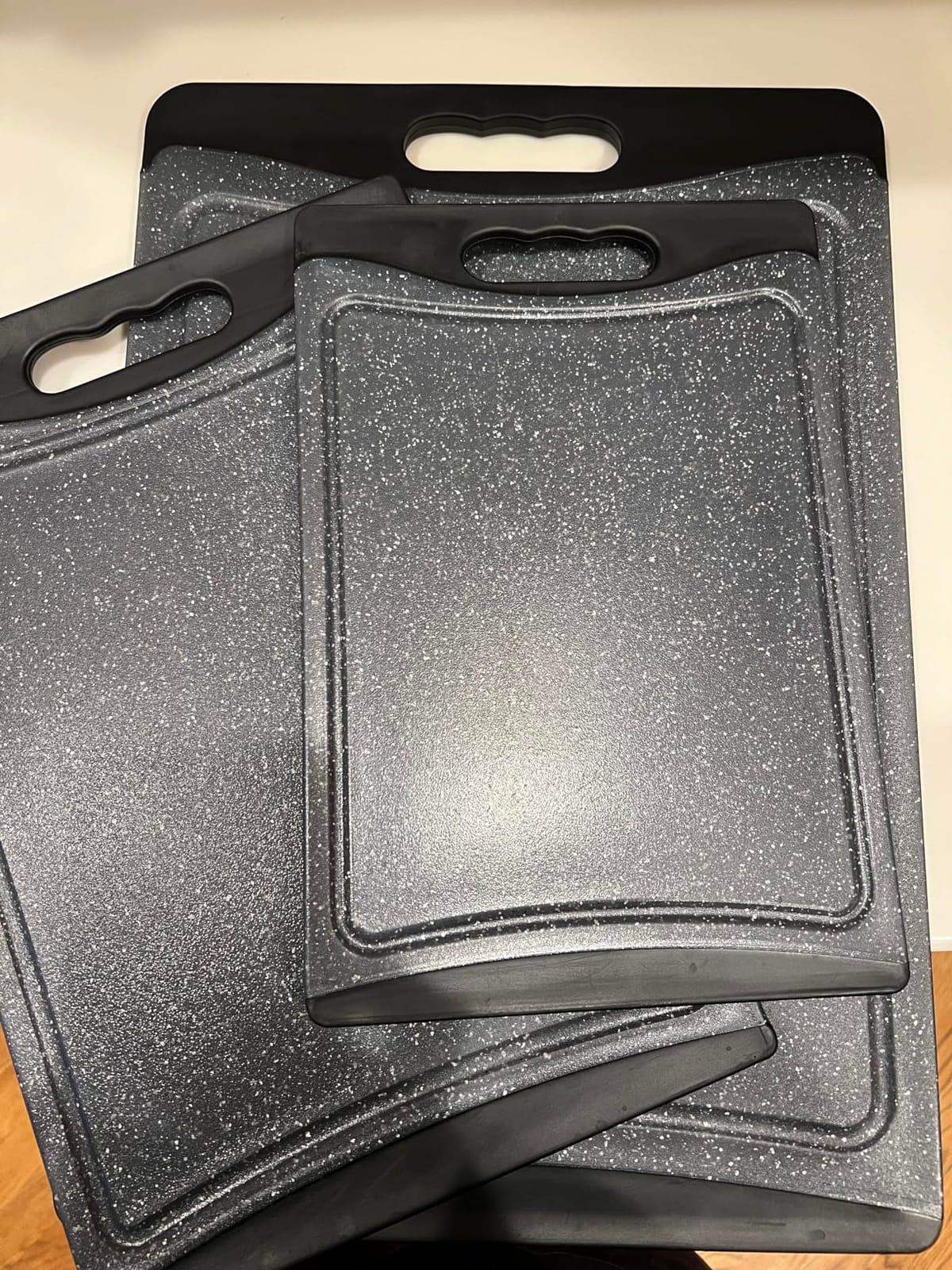 Extra Large Cutting Boards, Plastic Cutting Boards for Kitchen (Set of 3) Cutting Board Set Dishwasher Chopping Board with Juice Grooves Easy-Grip Handles, Dark Grey, Empune customer photo 1