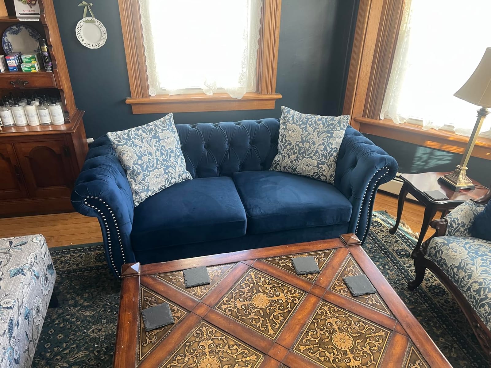 LEVNARY Three-Seat Velvet Sofa, Large Sofa Classic Tufted Chesterfield Settee Modern 3 Seater Couch Furniture Tufted Back for Living Room, Blue customer photo 2