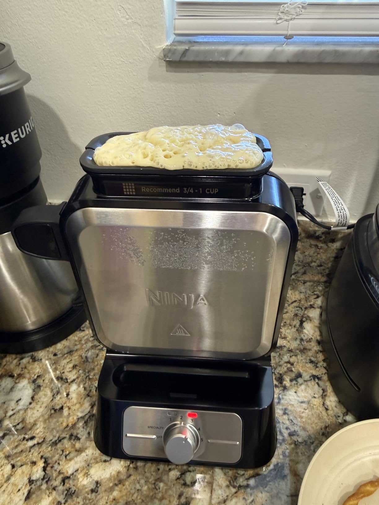 Ninja Belgian Waffle Maker Pro, 5 Shade Settings, Black/Silver, BW1001 customer photo 1