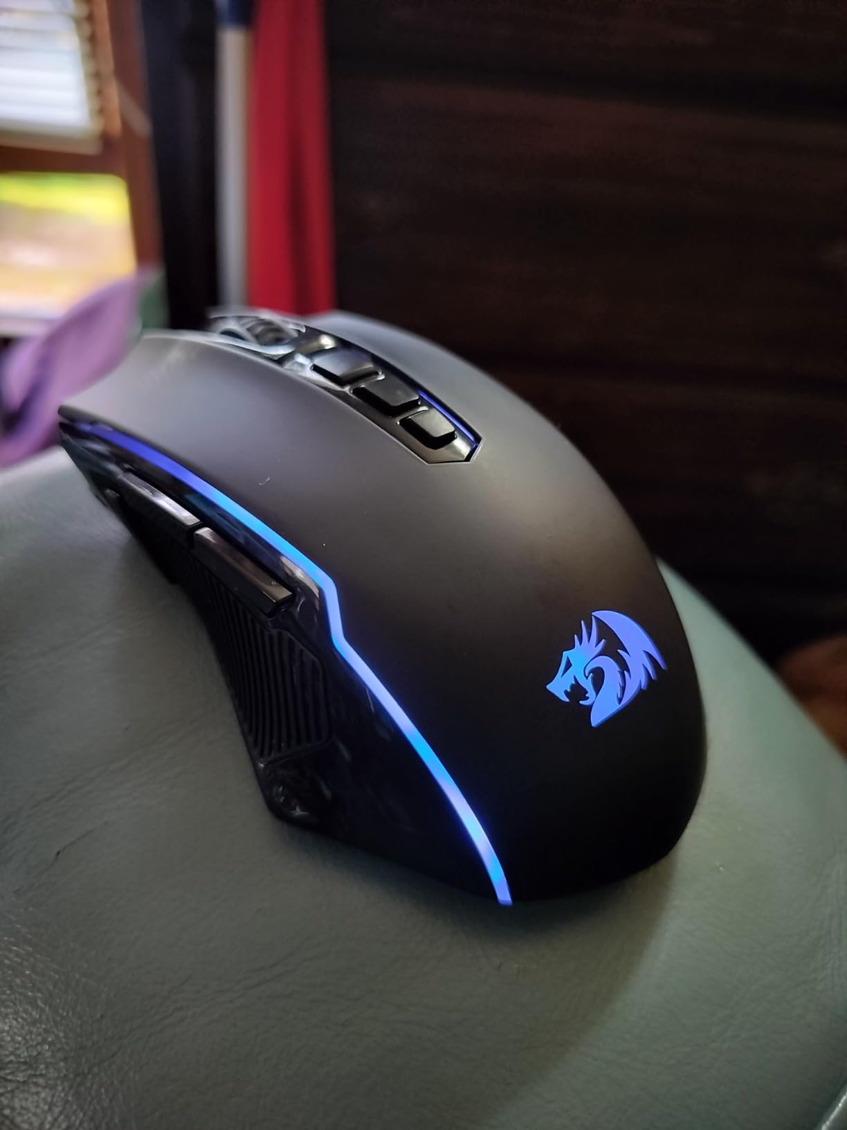 Redragon Gaming Mouse, Wireless Mouse Gaming with 8000 DPI, PC Gaming Mice with Fire Button, RGB Backlit Programmable Ergonomic Mouse Gamer, Rechargeable, 70Hrs for Windows, Mac Gamer, Black customer photo 1
