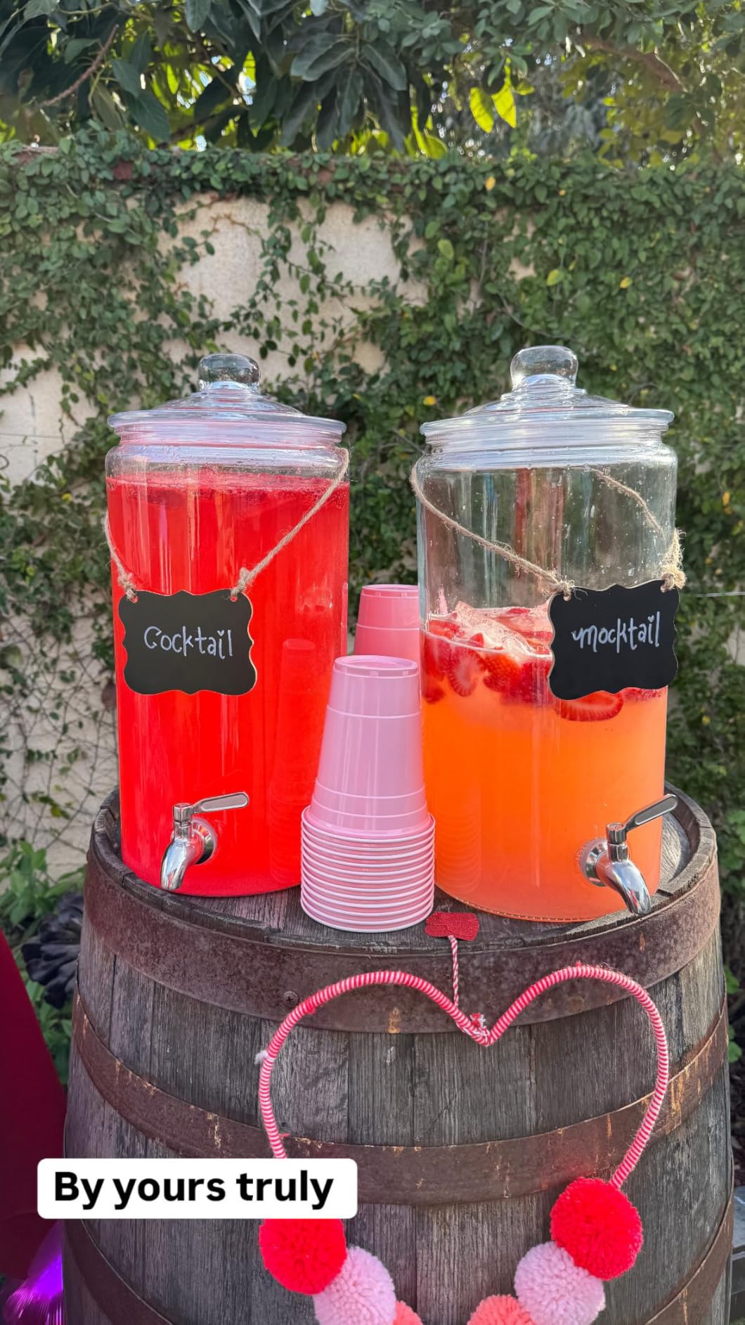 2 Gallon Beverage Serveware with Stainless Steel Spigot + Marker & Chalkboard 100% Leakproof Glass Drink Dispenser for Parties with Spout, Airtight Beverage Dispenser for Water Juice Laundry customer photo 2
