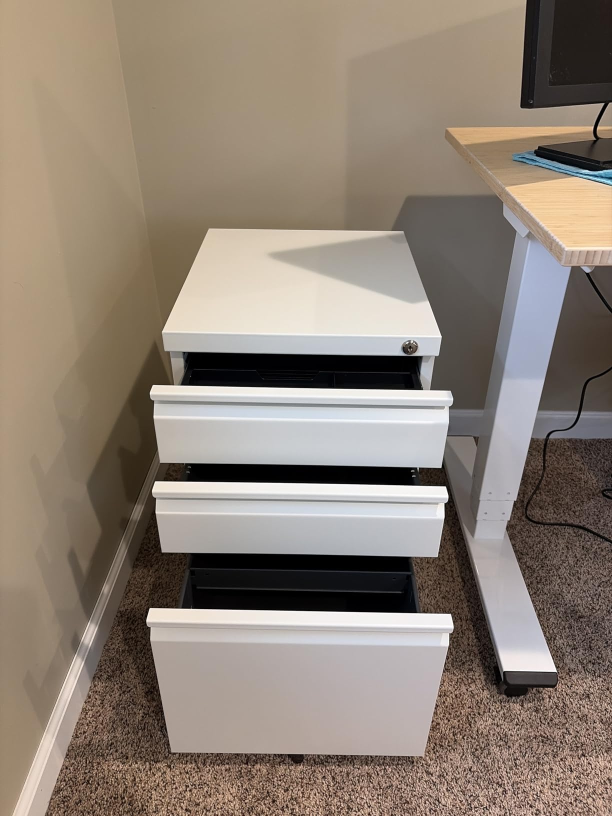 DEVAISE 3 Drawer Mobile File Cabinet with Lock, Metal Filing Cabinet Under Desk for Home Office, Fully Assembled Except Casters, Fits Letter/Legal/A4 Size, Black customer photo 1