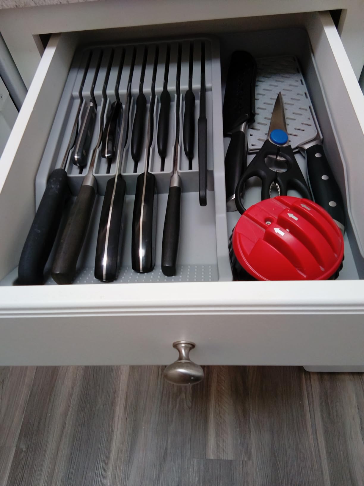 Expandable Drawer Knife Insert Organizer - Plastic Knife Storage Tray for Kitchen Drawers, Adjustable to Fit 11 Knives & Utensils customer photo 1
