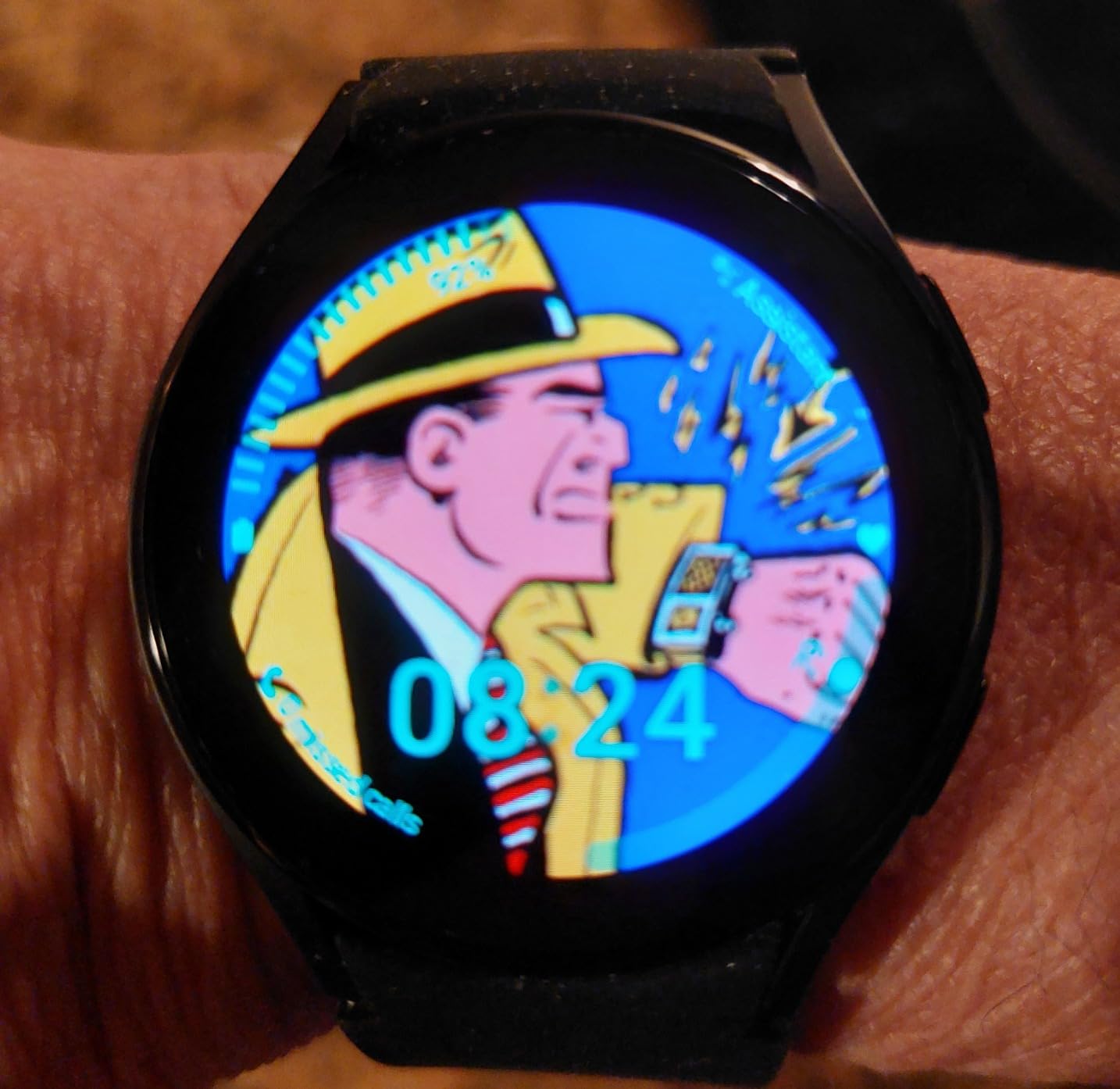 Samsung Galaxy Watch 5 40mm Bluetooth Smartwatch with Body, Health, Fitness and Sleep Tracker (Renewed) customer photo 1