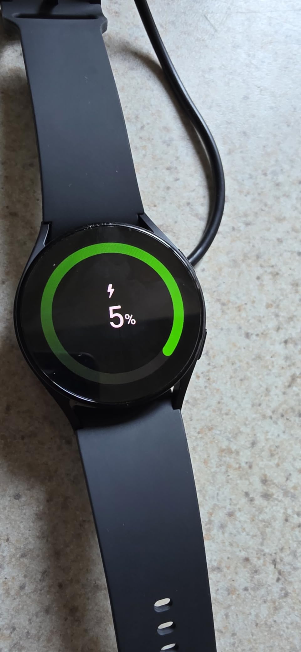 Samsung Galaxy Watch 5 40mm Bluetooth Smartwatch with Body, Health, Fitness and Sleep Tracker (Renewed) customer photo 2