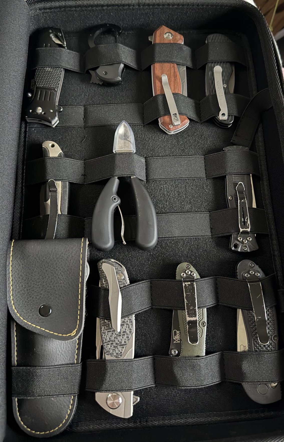 BRANTMAKER Knife Display Case, Knife Case for 61+ Pocket Knives (Box Only) | Collection Box with Portable Shoulder Strap, Knife Storage Items customer photo 2