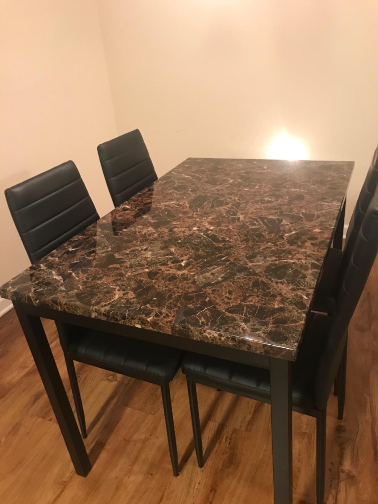 Roundhill Furniture Noyes Metal Dining Table with Laminated Faux Marble Top, Off-White customer photo 2