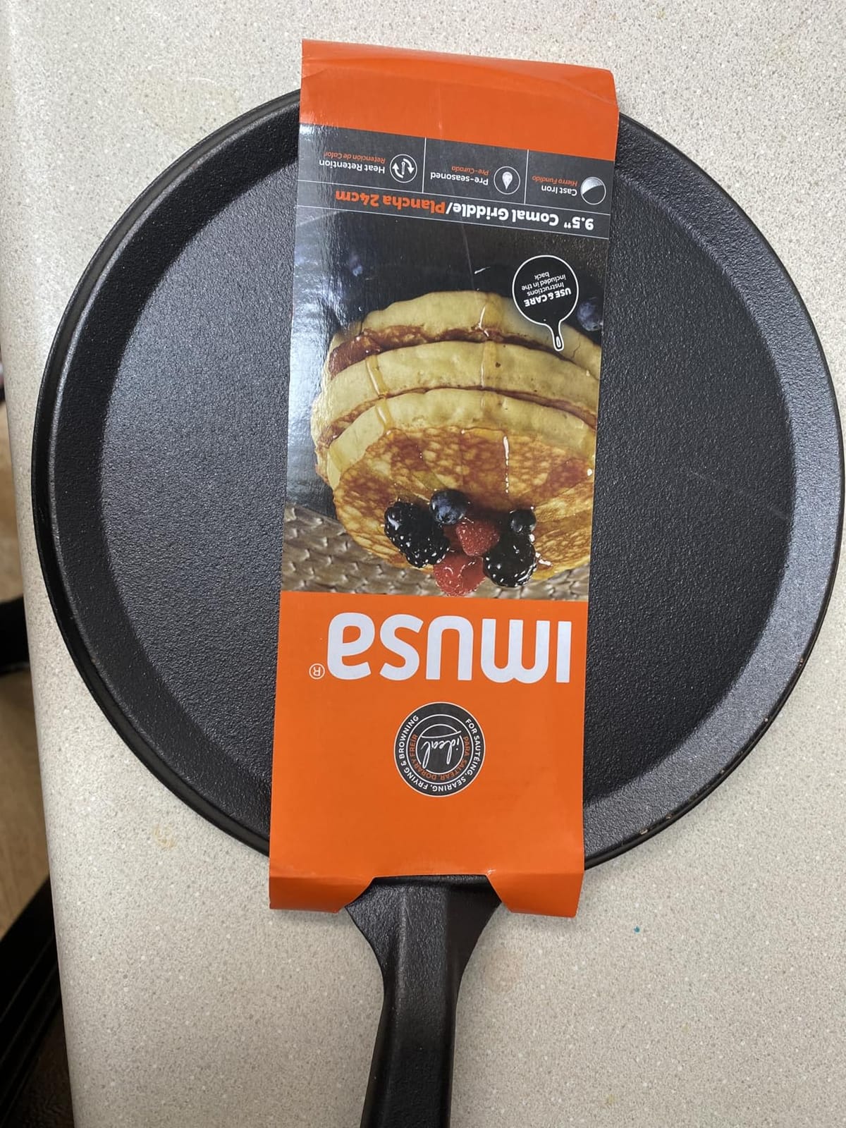 IMUSA 9.5 Inch Cast Iron Preseasoned Comal customer photo 1