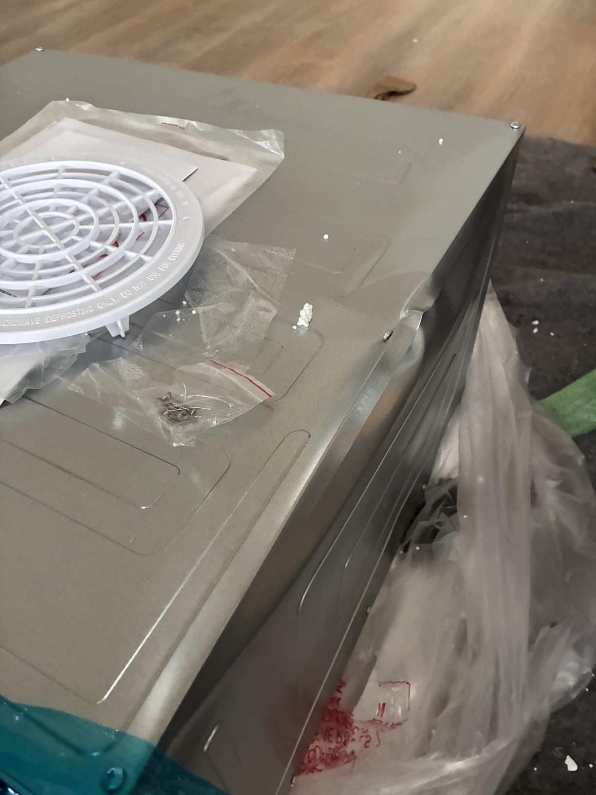 KoolMore 24 Inch Stainless-Steel Microwave Drawer with 1.2 cu. ft. Capacity, 1000W Power with 10 Custom Cooking Levels, Memory, and Timer Functions, Wall-Mounted with Flat Bottom (KM-MD-1SS) customer photo 2