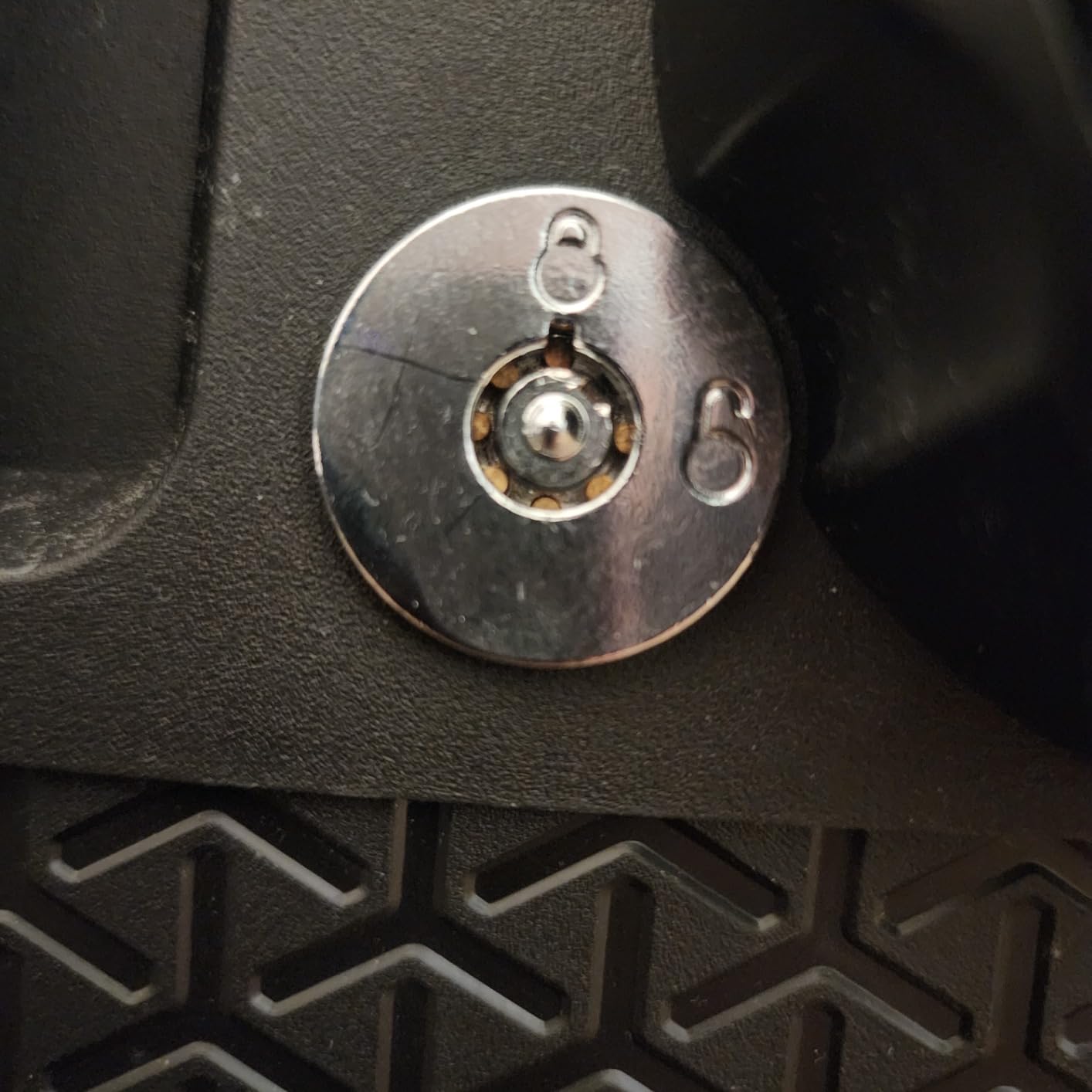 SentrySafe Fireproof and Waterproof Large Safe with Backlit Digital Keypad and Override Key, 0.81 Cubic Feet, FPW082HTC customer photo 1