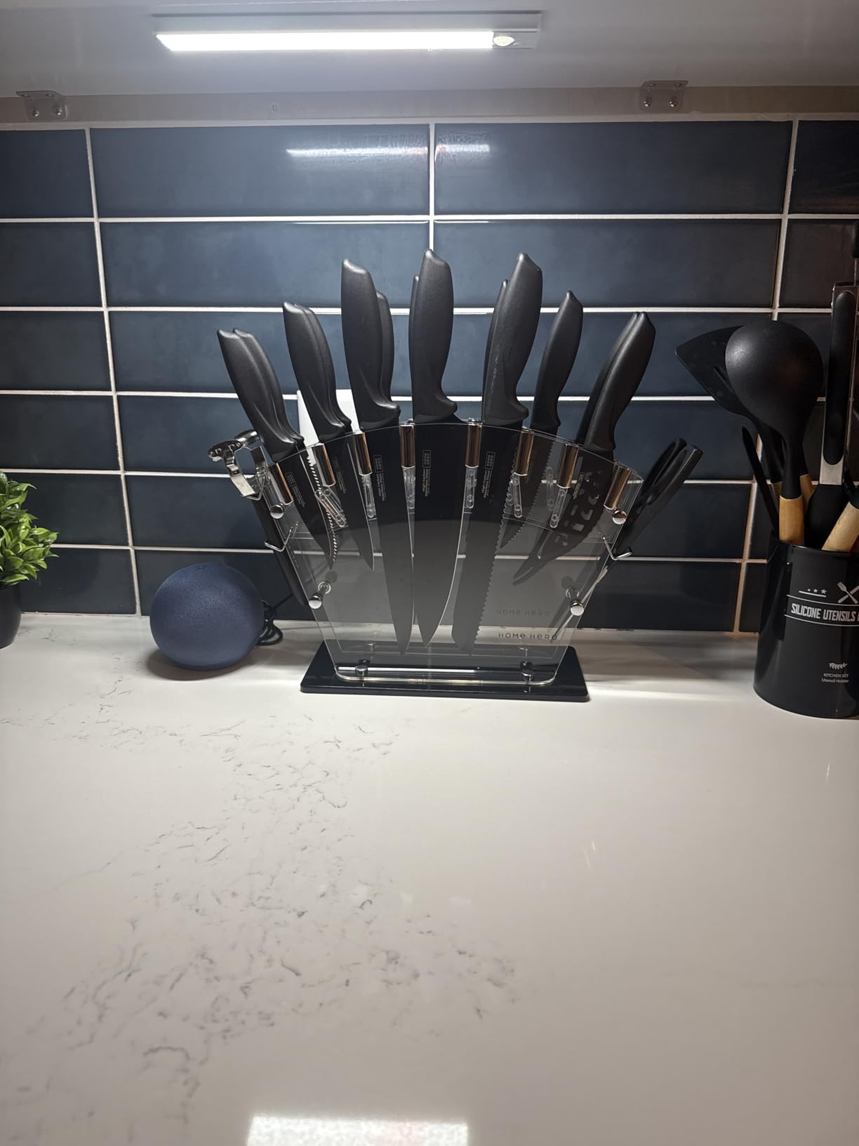Home Hero Santoku Knife with Sheath - High Carbon Stainless Steel Knife (7-Inch) customer photo 2