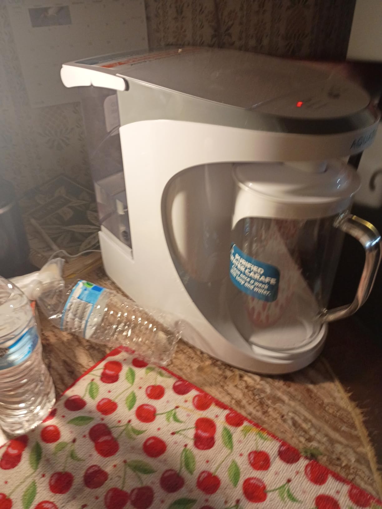 AquaTru Glass Carafe | Countertop Reverse Osmosis Water Filter Countertop RO System Water Purifier | 4 Stage Reverse Osmosis Filtration | Removes 84 Contaminants Like PFOA + PFOS, Lead, Microplastics customer photo 2