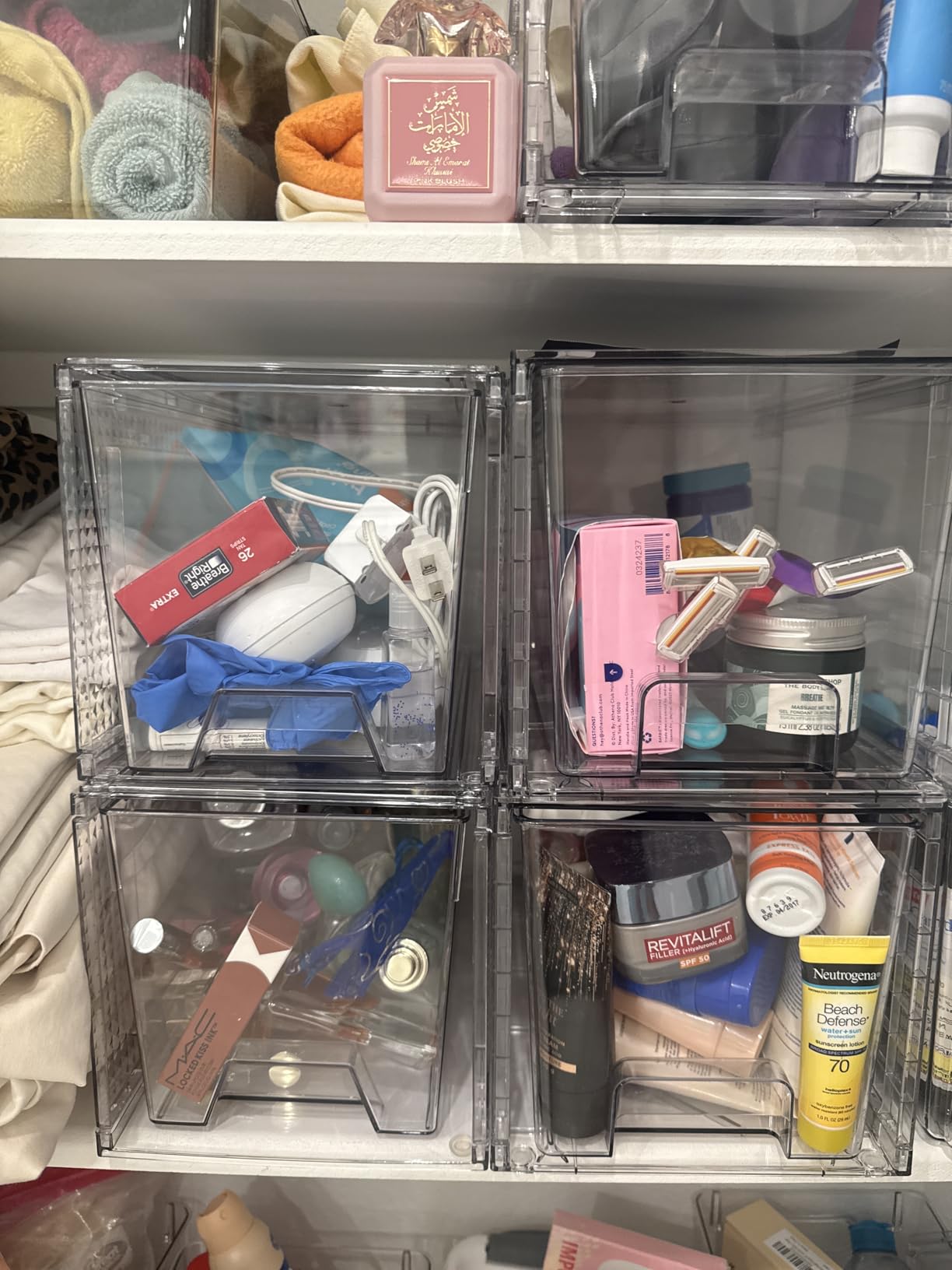 Vtopmart 4 Pack Large Stackable Storage Drawers, Clear customer photo 1
