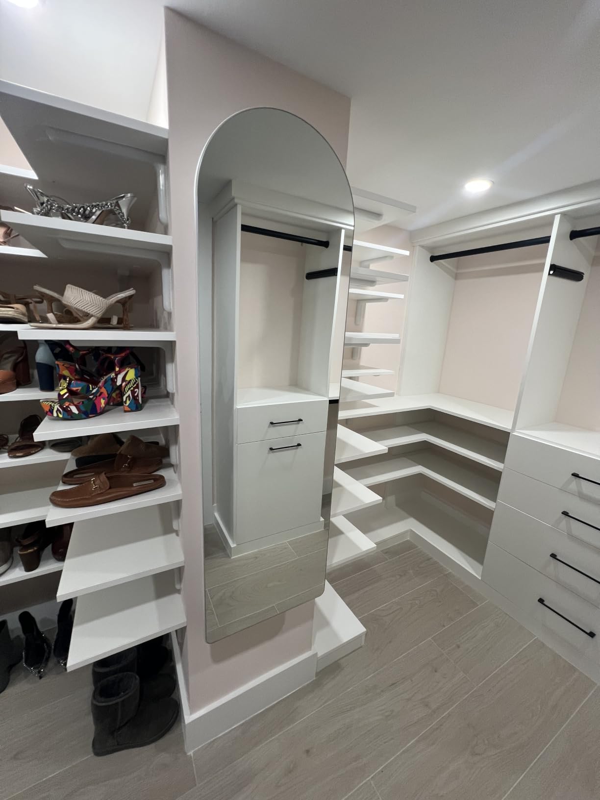 SONGMICS Jewelry Organizer, LED Jewelry Cabinet, Wall/Door Mounted | Rounded Wide Mirror with Storage, Cloud White Surface with Tan Lining, AILEAS Collection UJJC026W01 customer photo 1