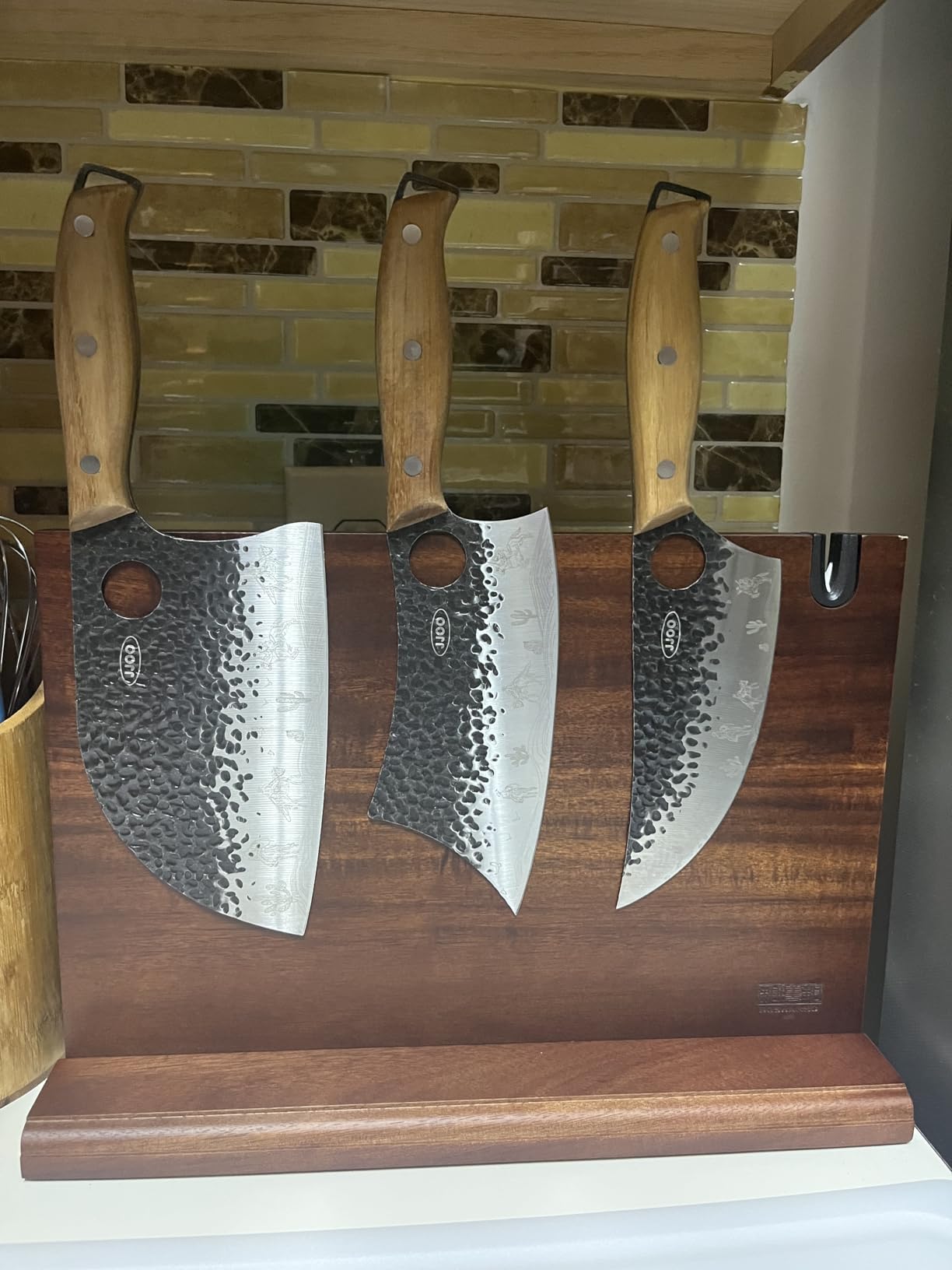 HOSHANHO Magnetic Knife Block 14 x 10