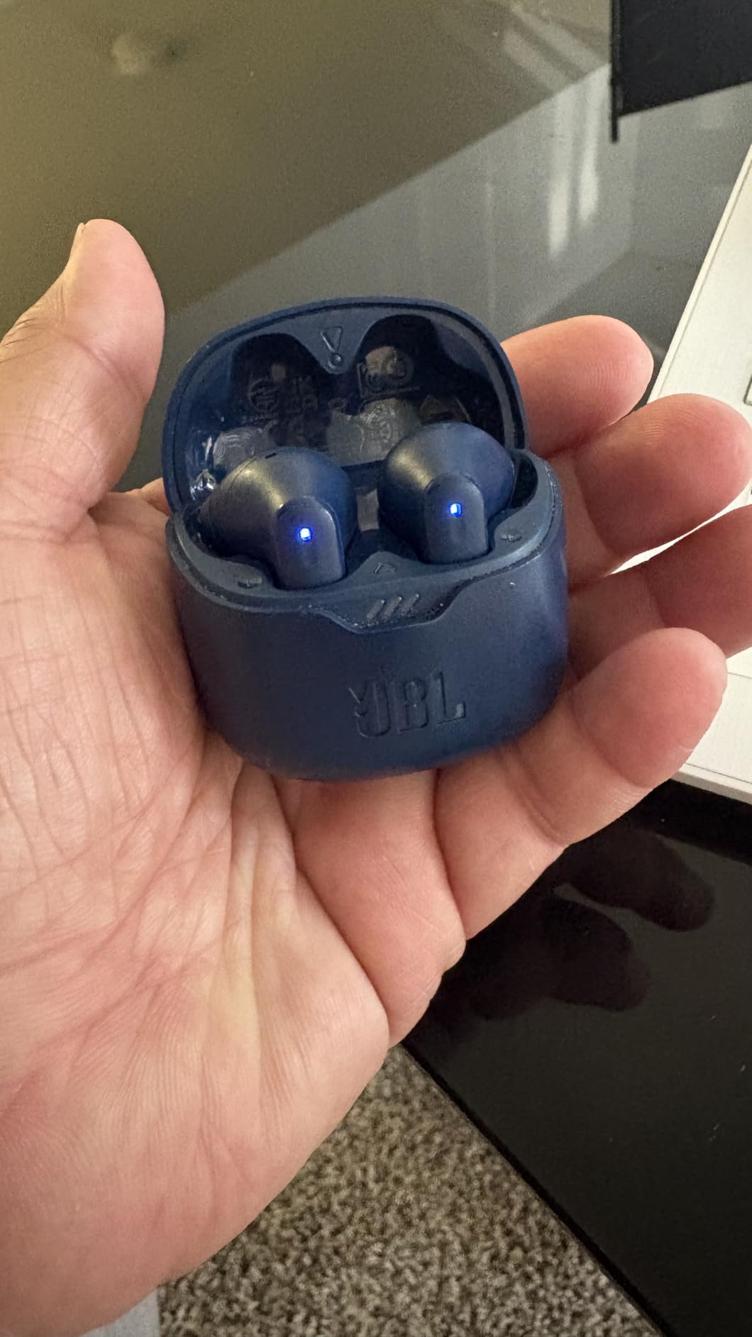 JBL Tune Flex - True Wireless Noise Cancelling Earbuds (Black), Small | JBL Pure Bass Sound, Active Noise Cancelling with Smart Ambient, 4 mics for perfect calls, Up to 32 hours of battery life customer photo 2