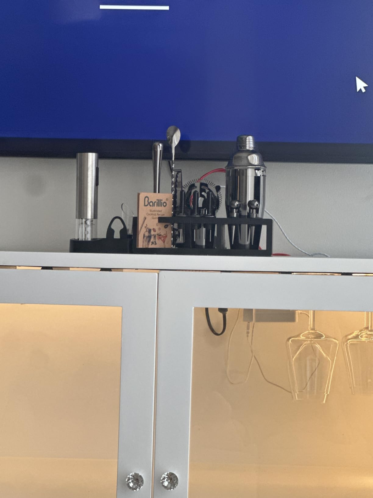 Barillio Gold Bartender Kit - Stainless-Steel Cocktail Shaker Set w/Black Bamboo Stand - Mixology Bar Tools w/Drink Shaker, Mixer, and Muddler for Cocktails - Home Bar Accessories - 23-Pc Bar Set customer photo 1