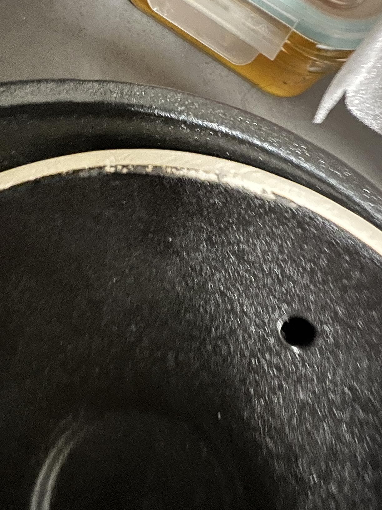 Korean Premium Stoneware Black Casserole Clay Pot with Lid, For Cooking Hot Pot Dolsot Bibimbap and Soup (1100ml) customer photo 1