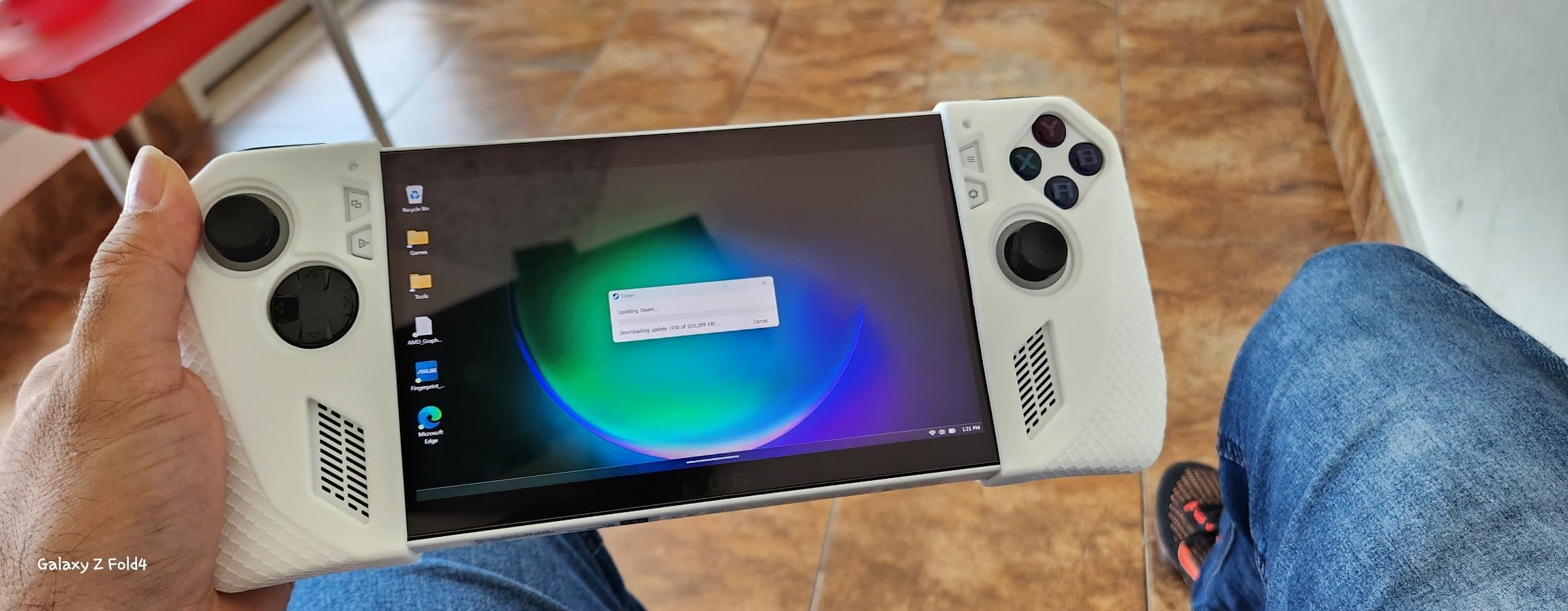 ASUS ROG Ally Gaming Handheld Console - Z1 Processor, 512GB, 1080p 120Hz Display, White customer photo 2