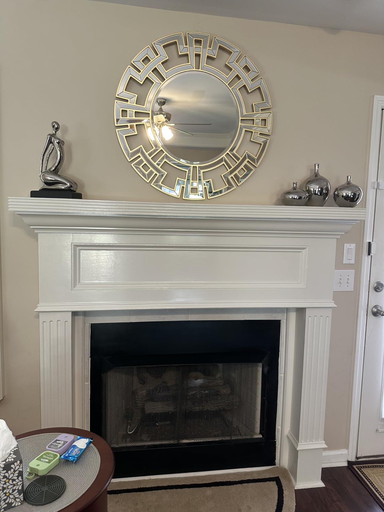 Chende Gold Mirrors for Decor, 32'' Round Wall Mirror with Beveled Glass Frame, Modern Decorative Mirror with Wood Frame for Living Room, Entryway, Dining Room, Bathroom customer photo 2