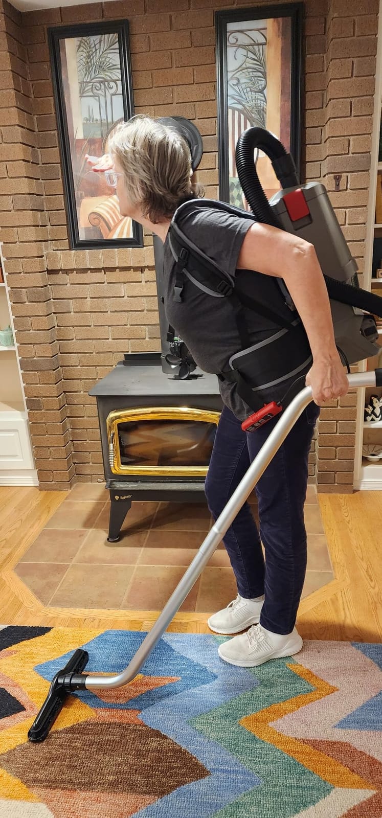 Sanitaire Transport Commercial Cordless Backpack Vacuum with Adjustable Wand, Dual 24V Batteries, Handheld Controls, SC580A. Gray customer photo 1