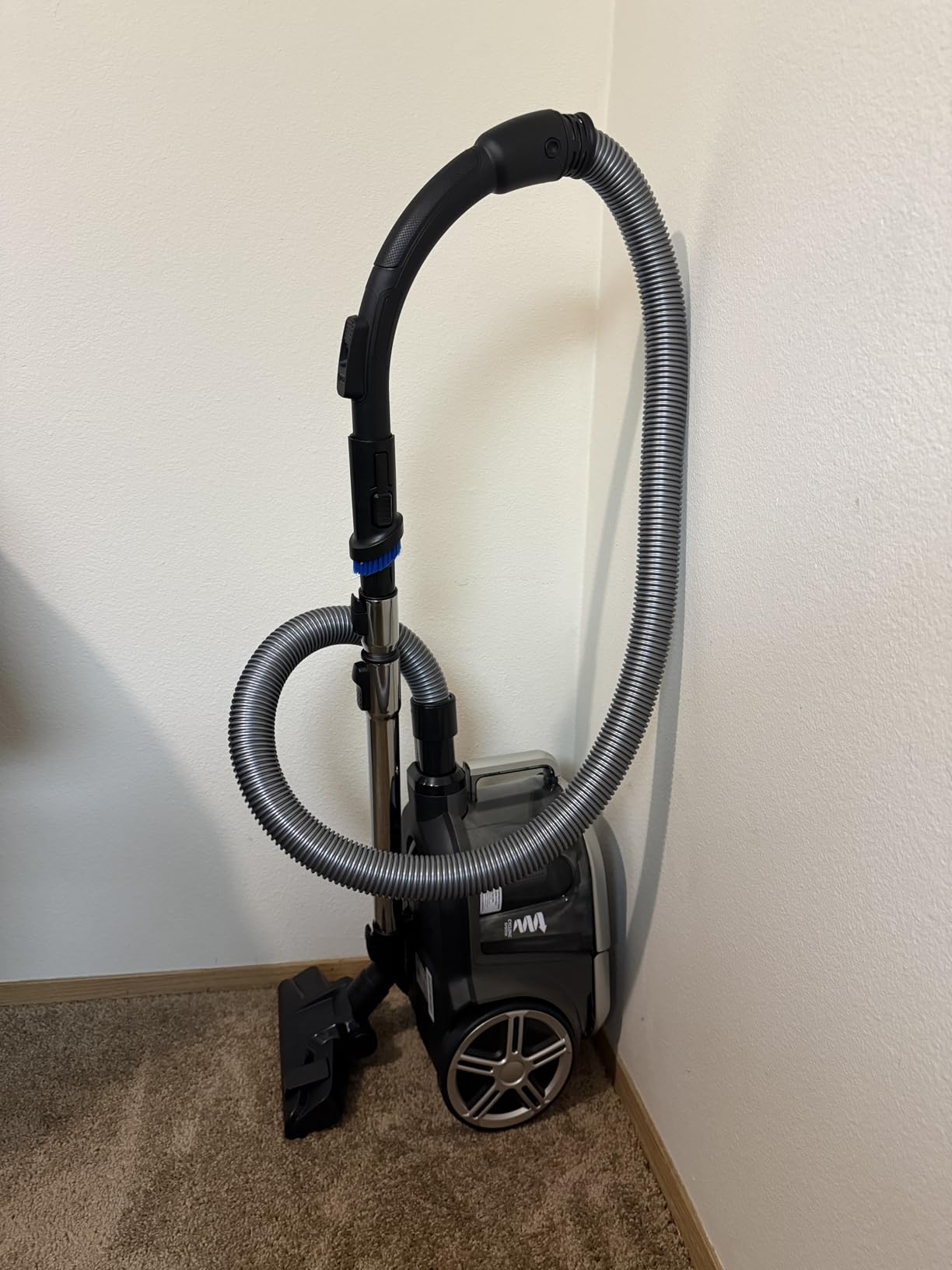 Eureka Bagless Canister Vacuum Cleaner, NEN180 WhirlWind, Lightweight, 1000W, HEPA, Auto Cord Rewind, 2-in-1 Vac for Hard Floors, Carpets & Pet Hair customer photo 1