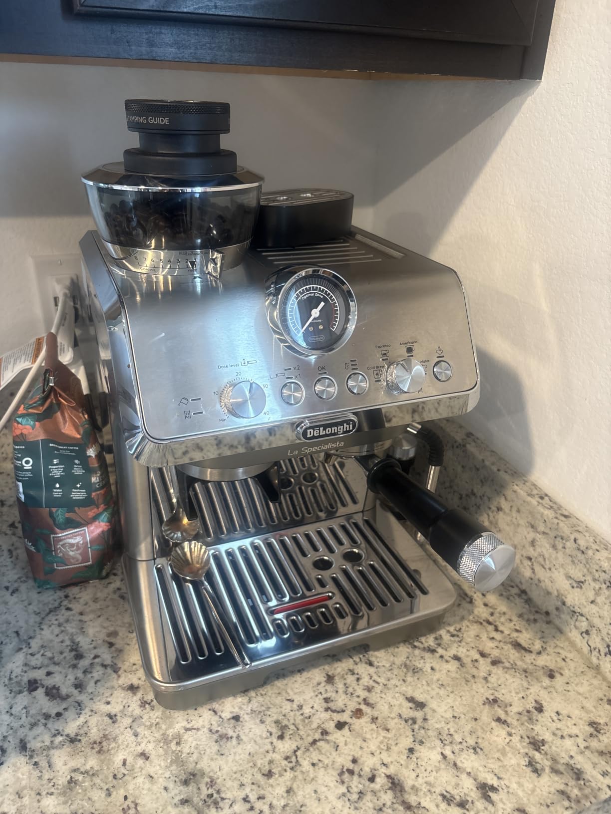 De'Longhi La Specialista Arte Evo Espresso Machine with Coffee Grinder, 4 Preset Recipes, Built-in Grinder, Milk Frother, Barista Toolkit customer photo 2
