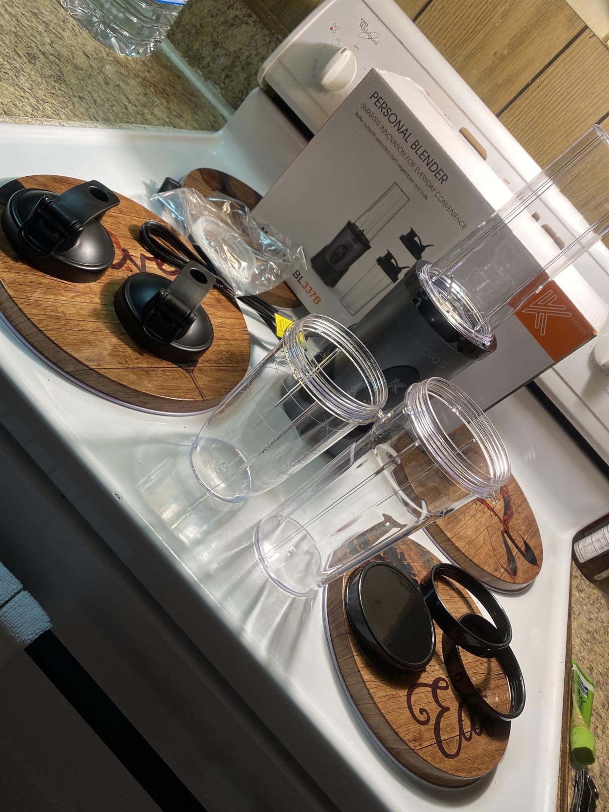 KOIOS Smoothie Blender Kitchen, 900W Personal Blenders with 3 To-Go Cups | (2) 23oz & 16oz Cups, Grey Blue customer photo 2