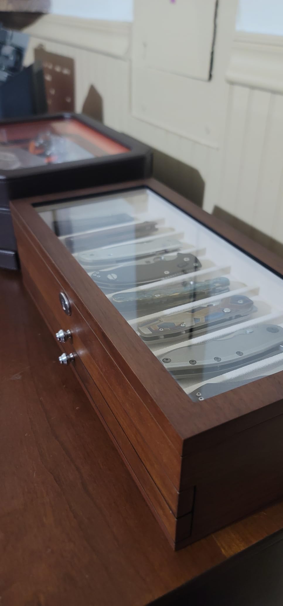 Pocket Knife Display Case for Men Collection Holder 22-26 Folding Knife with Walnut Finish Three-Tier Knife Organizer Storage Box with Real Glass Window Top customer photo 1
