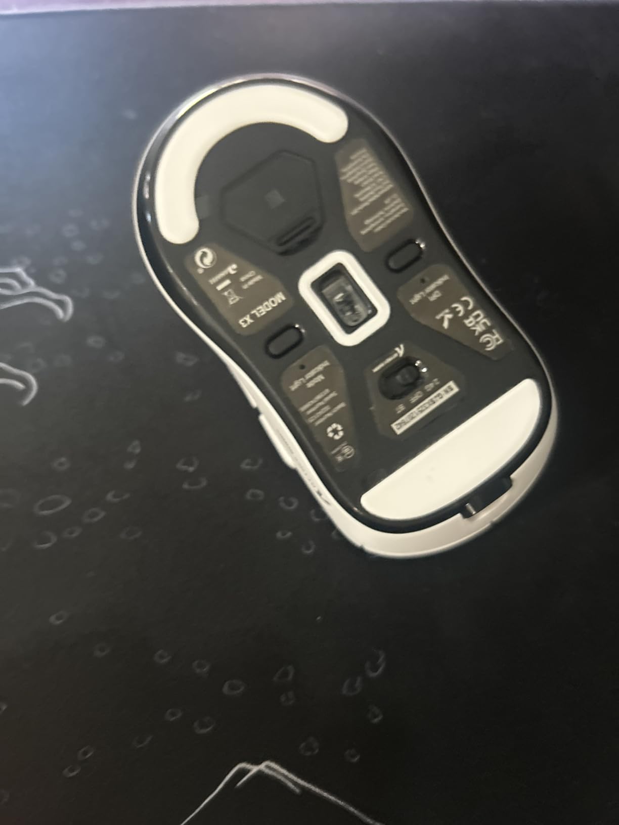 ATTACK SHARK X3 49g Ultra-Lightweight Wireless Gaming Mouse, White&Tape | Bluetooth 5.2/2.4G Wireless/Wired, PAW3395 Gaming Sensor, 26K DPI, 200h Battery Life, Programmable Buttons for PC/Mac/Win customer photo 2