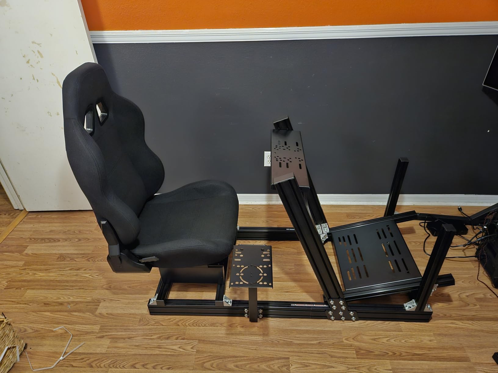 Marada Aluminum Profile Racing Simulator Cockpit with Seat, Unlimited Adjustment, Fit for Thrustmaster, for Fanatec, for Logitech G29 GPro, Sim Frame 8040, Not Include Steering Wheel Pedals Handbrake customer photo 1