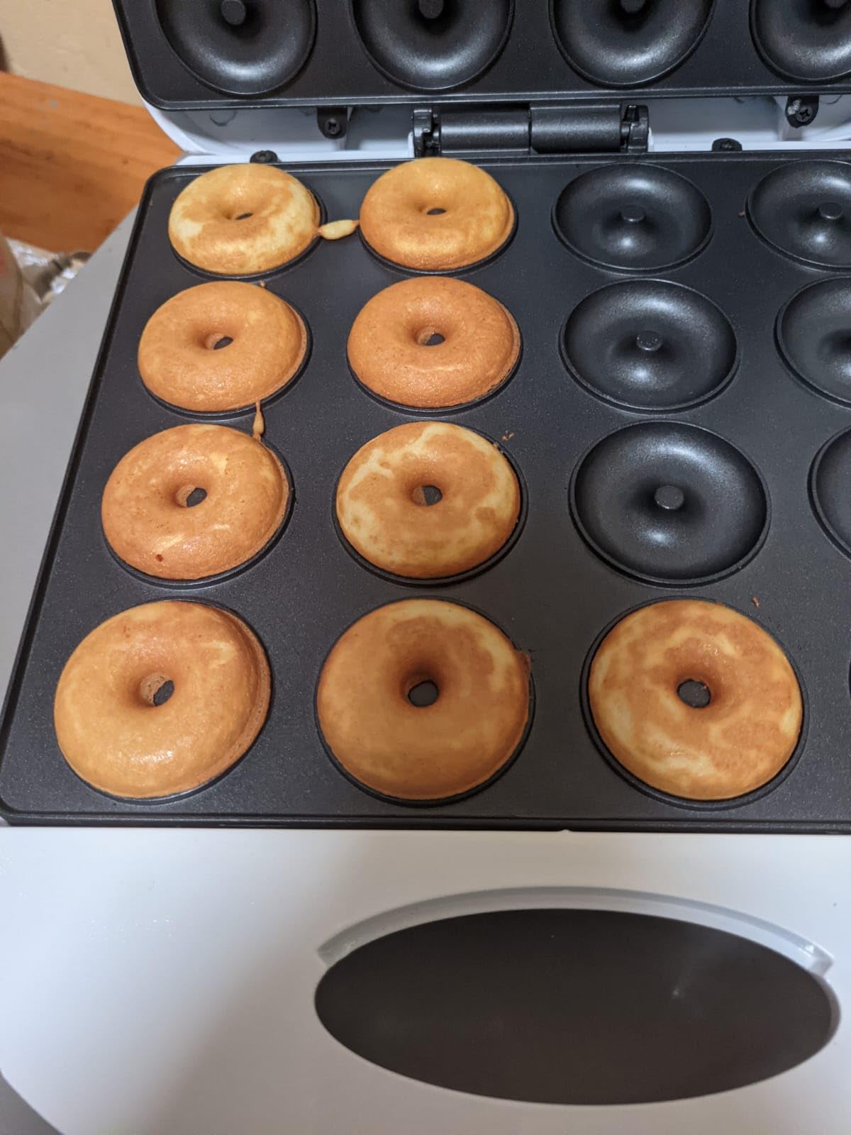 DSP Mini Donut Maker - Non-Stick, 6 Donuts, Cool-Touch | Quick 3-Min Baking, Indicator Lights, Easy Wipe-Clean, Breakfast/Snacks/Desserts, Electric Doughnut Machine, White customer photo 2