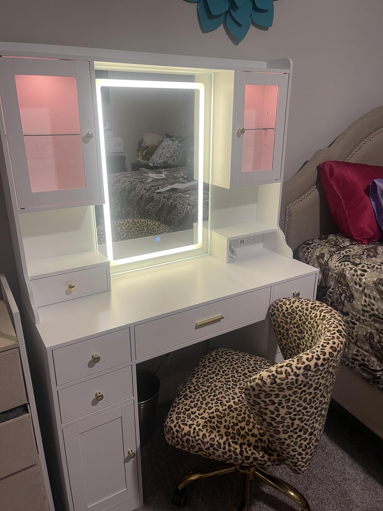 CSZZD White Makeup Vanity Desk with LED Mirror & RGB Cabinets | Vanity Table with Charging Station and 6 Storage Drawers, Adjustable 3 Mode Mirror Lights, Bedroom Dressing Table for Women customer photo 2