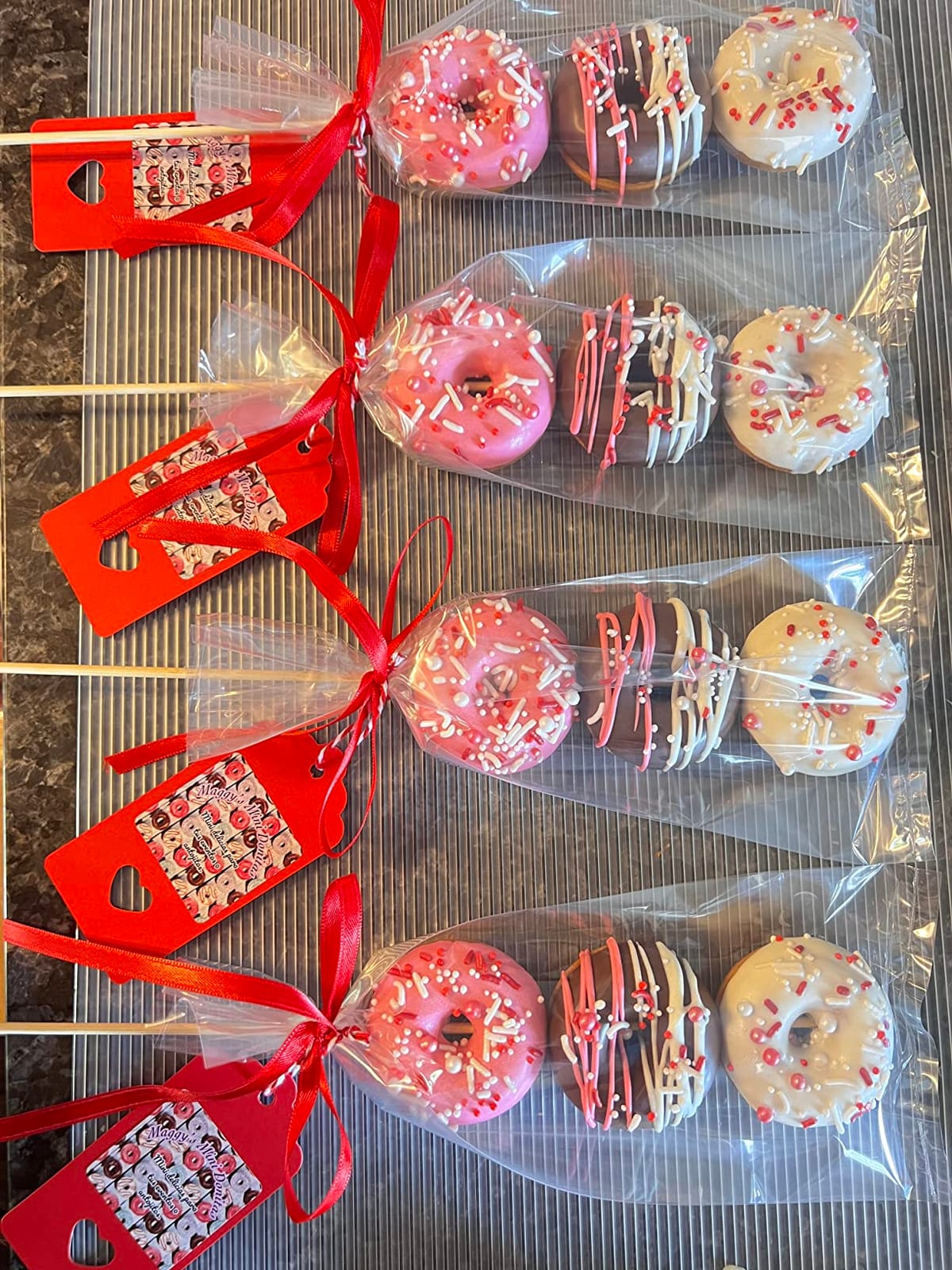 Courant Mini Donut Maker Machine for Holiday, Kid-Friendly, Breakfast or Snack, Desserts & More with Non-stick Surface, Makes 7 Doughnuts, Red customer photo 1