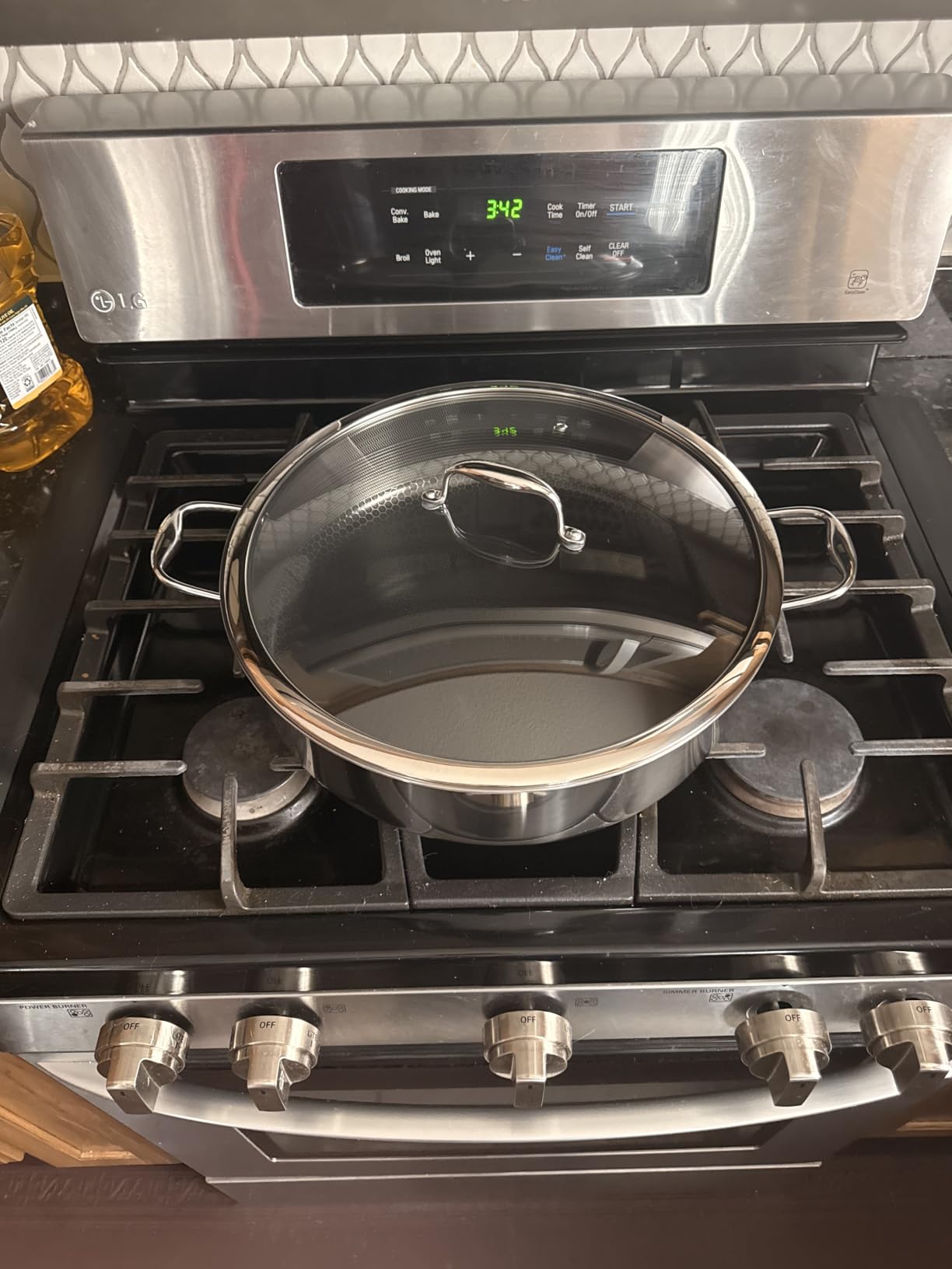 HexClad 5.5 Qt Hybrid Nonstick Deep Sauté Frying Pan & Lid, Induction Ready | Stay-Cool Handles, Dishwasher and Oven Safe up to 900°F, Compatible with All Cooktops customer photo 1
