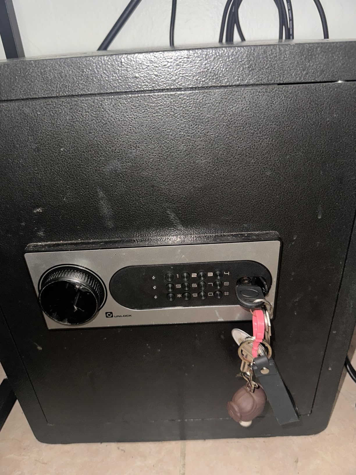 DAYI Safe Box, 2.0 Cubic Feet Home Safe with Fireproof Waterproof Bag, Digital Electronic Keypad, Dual Alarm System, Removable Shelf - D-45 customer photo 2