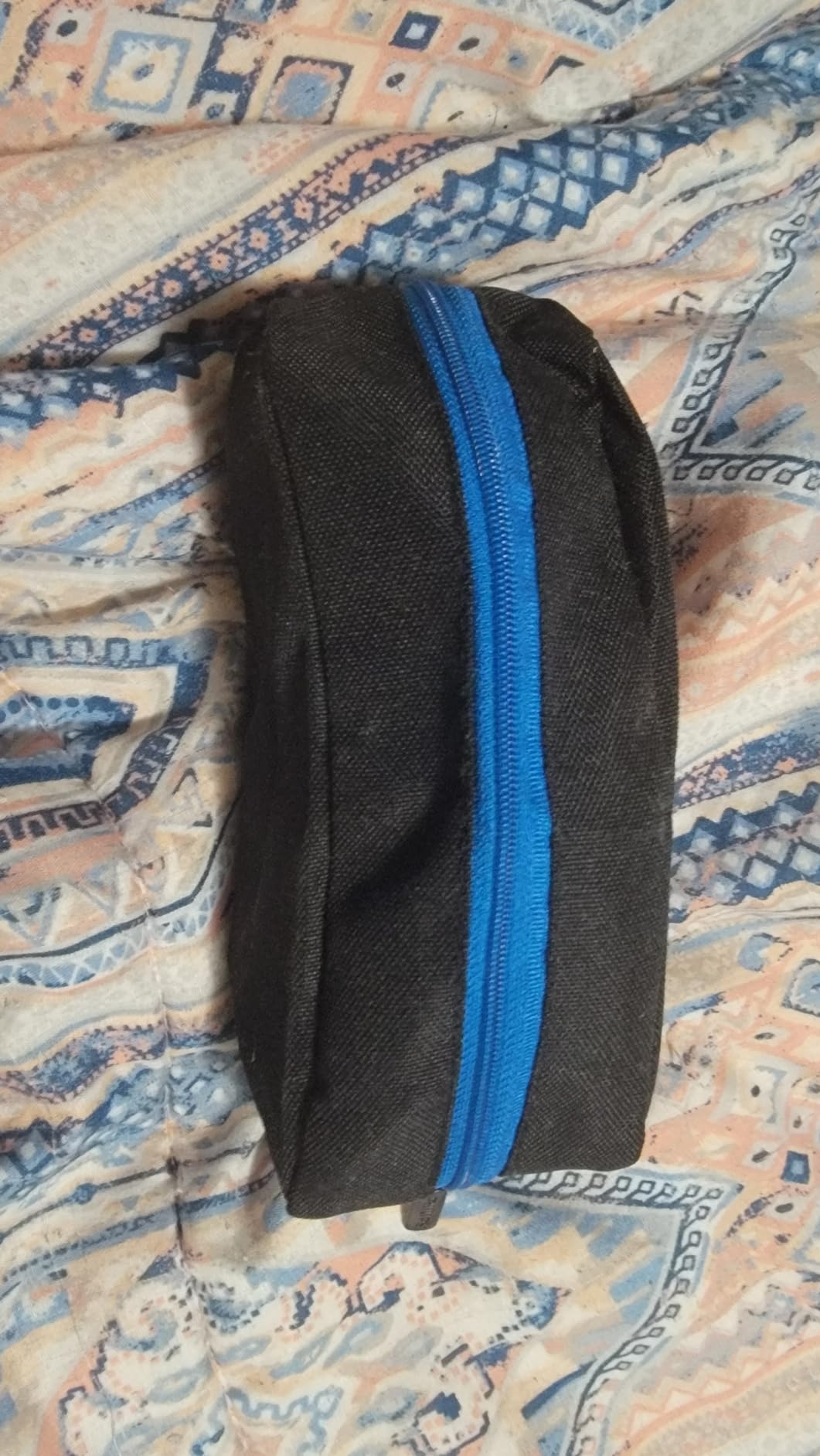 Philips Norelco Shaver 3600 Series, Wet and Dry Electric Shaver, P-Cap, Travel Pouch, Storm Blue, Model S3243/91 customer photo 1