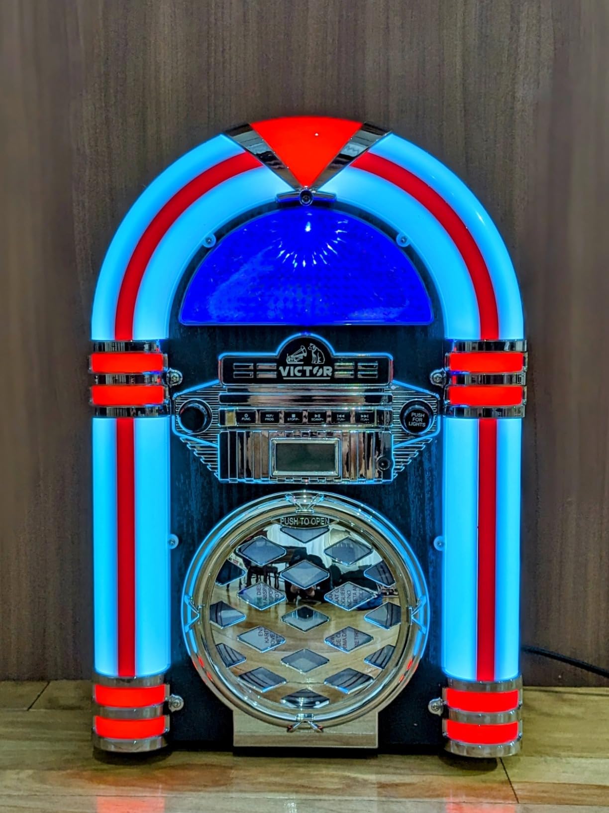 Victor VDTJ-1550 Tabletop Jukebox with Bluetooth, CD Player & FM Radio | 15