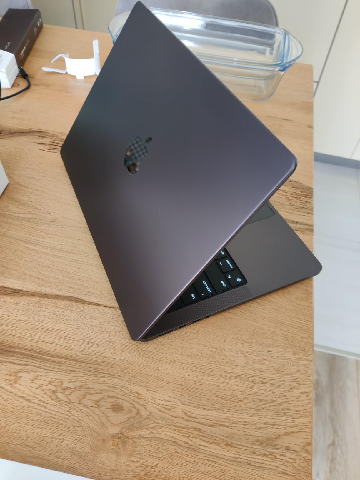 2023 MacBook Pro Laptop M3 Pro chip with 11-core CPU, 14-core GPU: Built for Apple Intelligence, 14.2-inch Liquid Retina XDR Display, 18GB Unified Memory, 512GB SSD Storage; Space Black customer photo 2