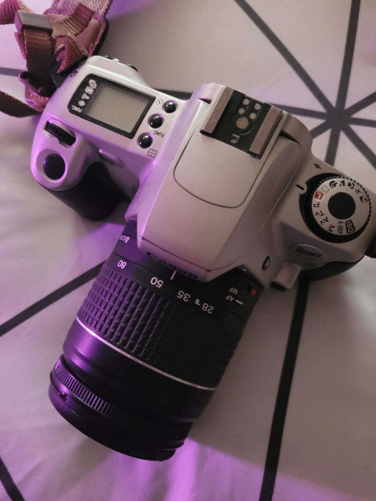 Canon Rebel 2000 SLR Film Camera with Canon 28-80mm EF Auto Focus Lens (Renewed) customer photo 2