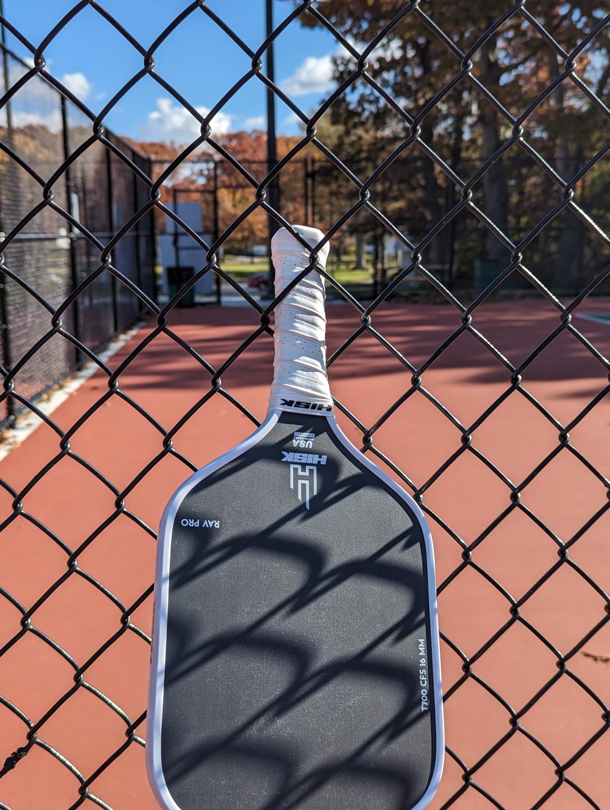 RAV PRO Pickleball Paddle - Ultimate HIGH END 16mm Japanese Toray T700 Raw Carbon Fiber CFS w/Excellent GRIT Roughness Texture, Aero Dynamic Curve, USAPA Approved, Non Slip Grip customer photo 2