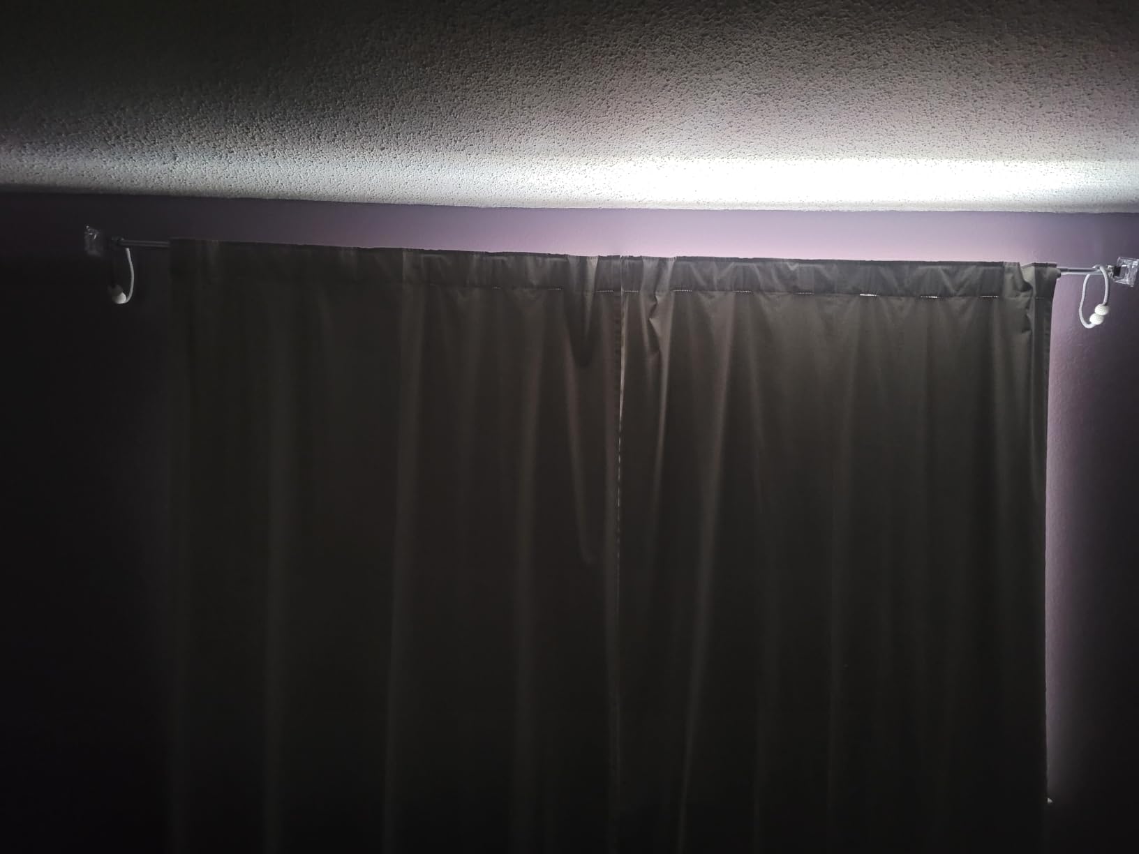 MYshade Custom Cordless Blackout Cellular Shades for Windows, Honeycomb Window Shades with Thermal Insulation, Child & Pet Safe Room Darkening Shade, Easy Install, Custom Size, White customer photo 1