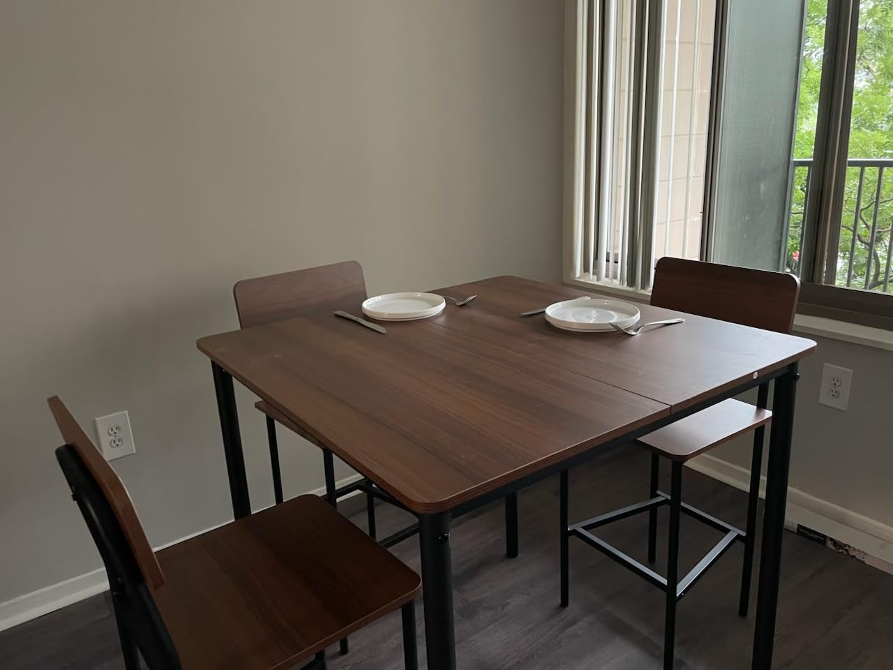 GIANTEX 5-Piece Dining Table Set with Counter Height Table & 4 Bar Stools, Modern Kitchen Dining Set with Footrest & Backrest, Black Oak customer photo 1