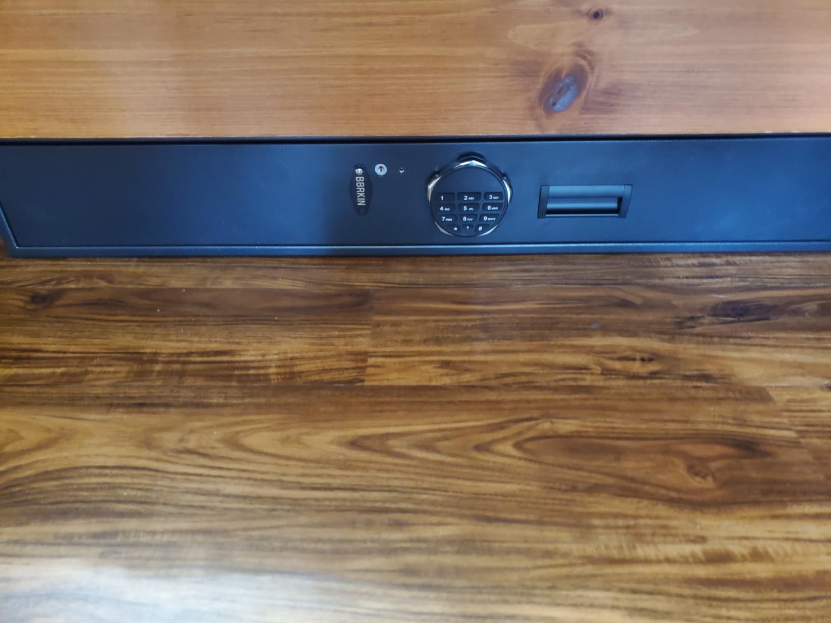 Extra Large Under Bed Safe, Heavy Duty Rapid Gun Storage Safe Drawer Safe for AR Rifle Ammo Pistol Accessories for Home and Vehicle customer photo 2