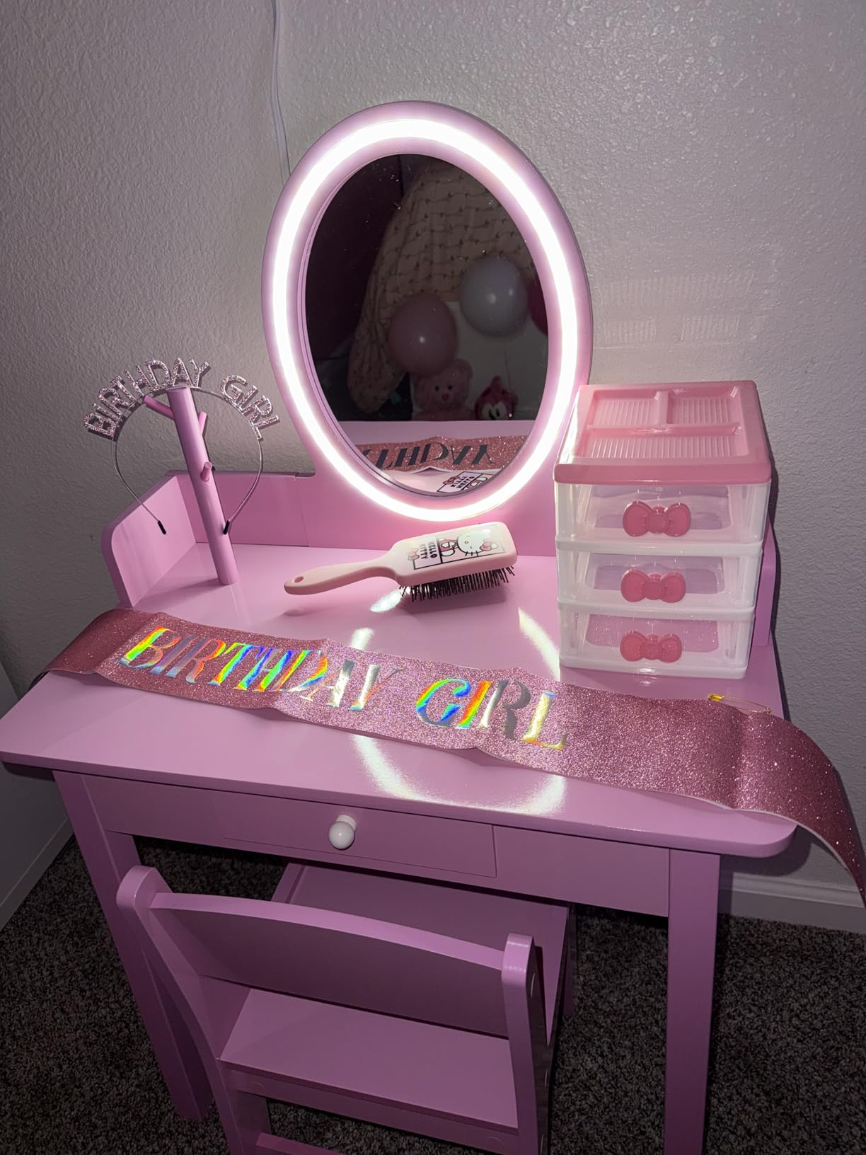 Costzon Kids Vanity, Girls Vanity Set with Mirror and Stool and Lights, Drawer, Jewelry Rack, 2 in 1 Wooden Princess Makeup Desk Dressing Table, Kids Vanity Table and Chair Set (White) customer photo 2